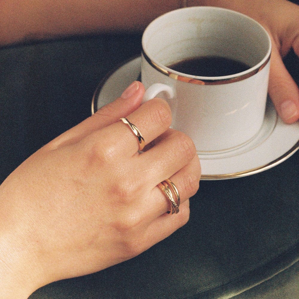 estee-lalonde-limited-edition-trinity-ring-stack-18ct-gold-plated-daisy-london