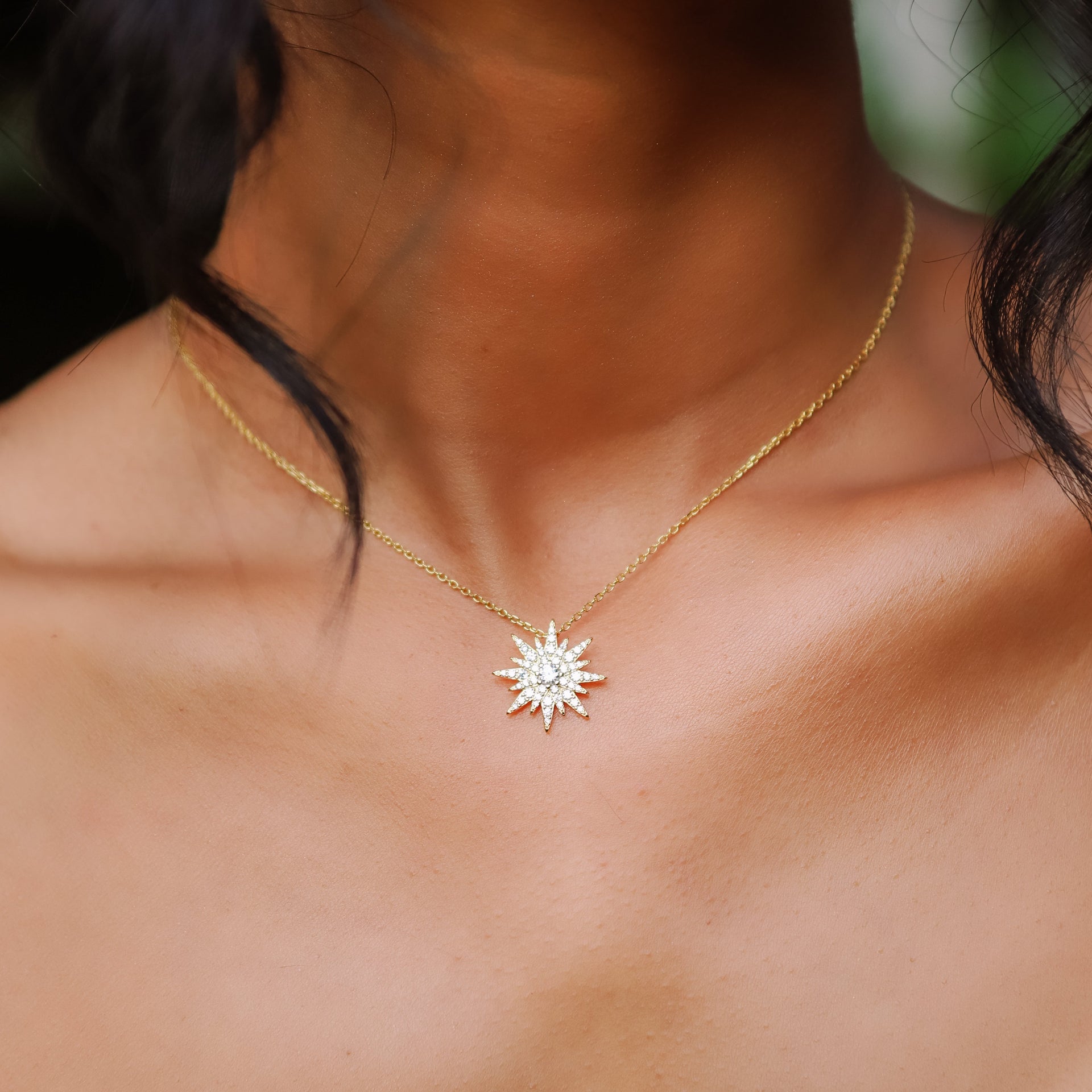 Estella Starburst Necklace | Gold Plated