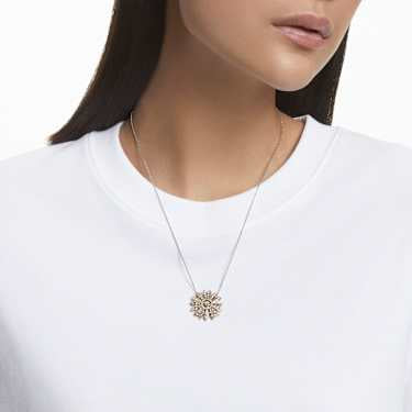 eternal-flower-pendant-swarovski