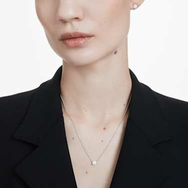 eternity-stud-earrings-swarovski