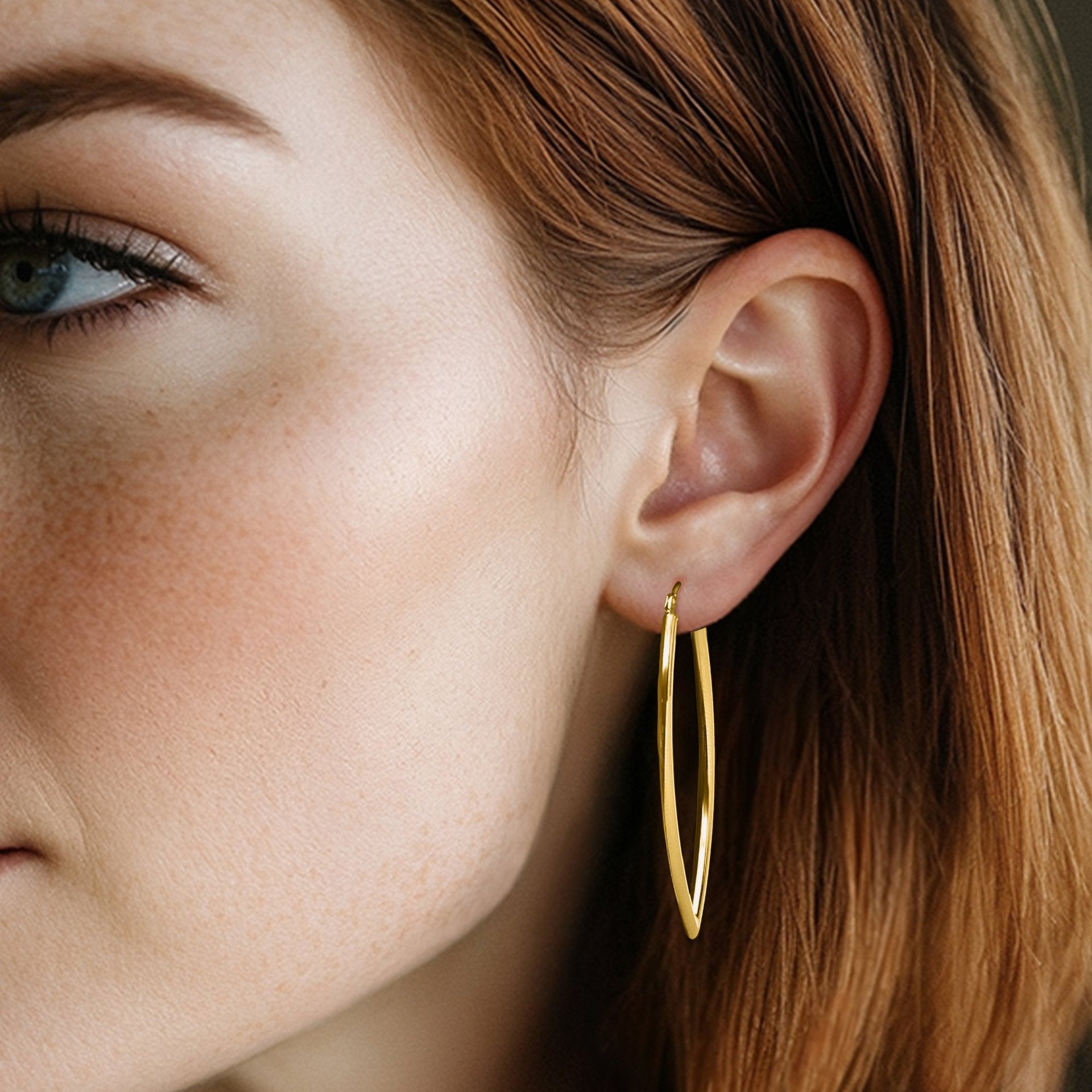 Canaria Italian 10kt Yellow Gold Oval Hoop Earrings
