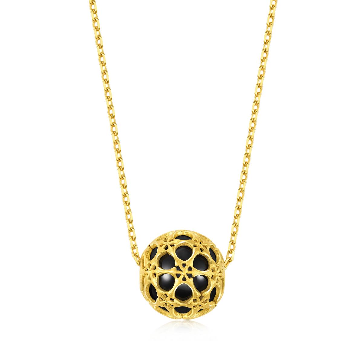 gold-pendant-chow-sang-sang