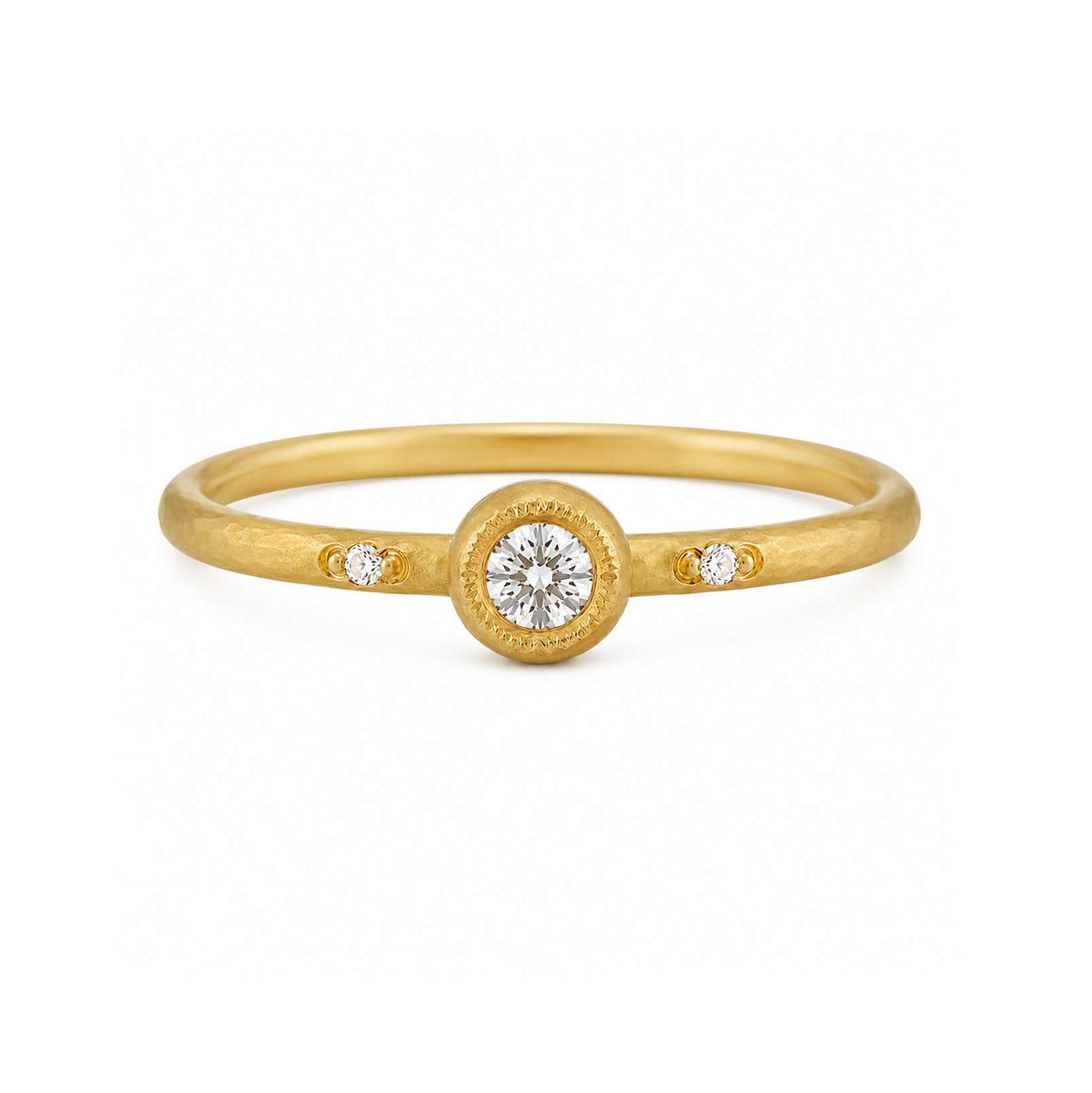 Faith Solitaire Diamond Engagement Ring in 18ct Fairmined Gold