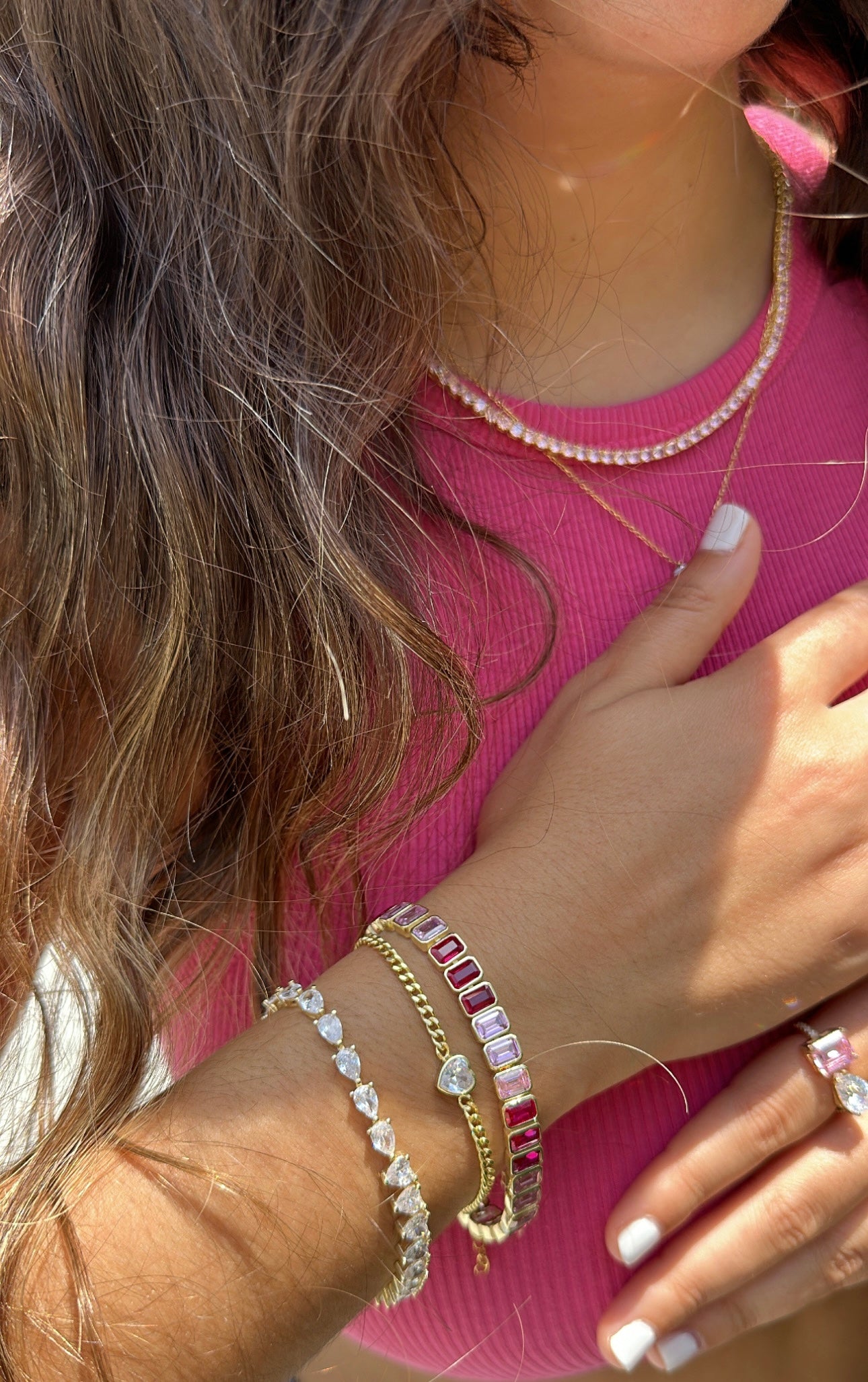 Fancy Shape On A Curb Chain Bracelet - Heart
