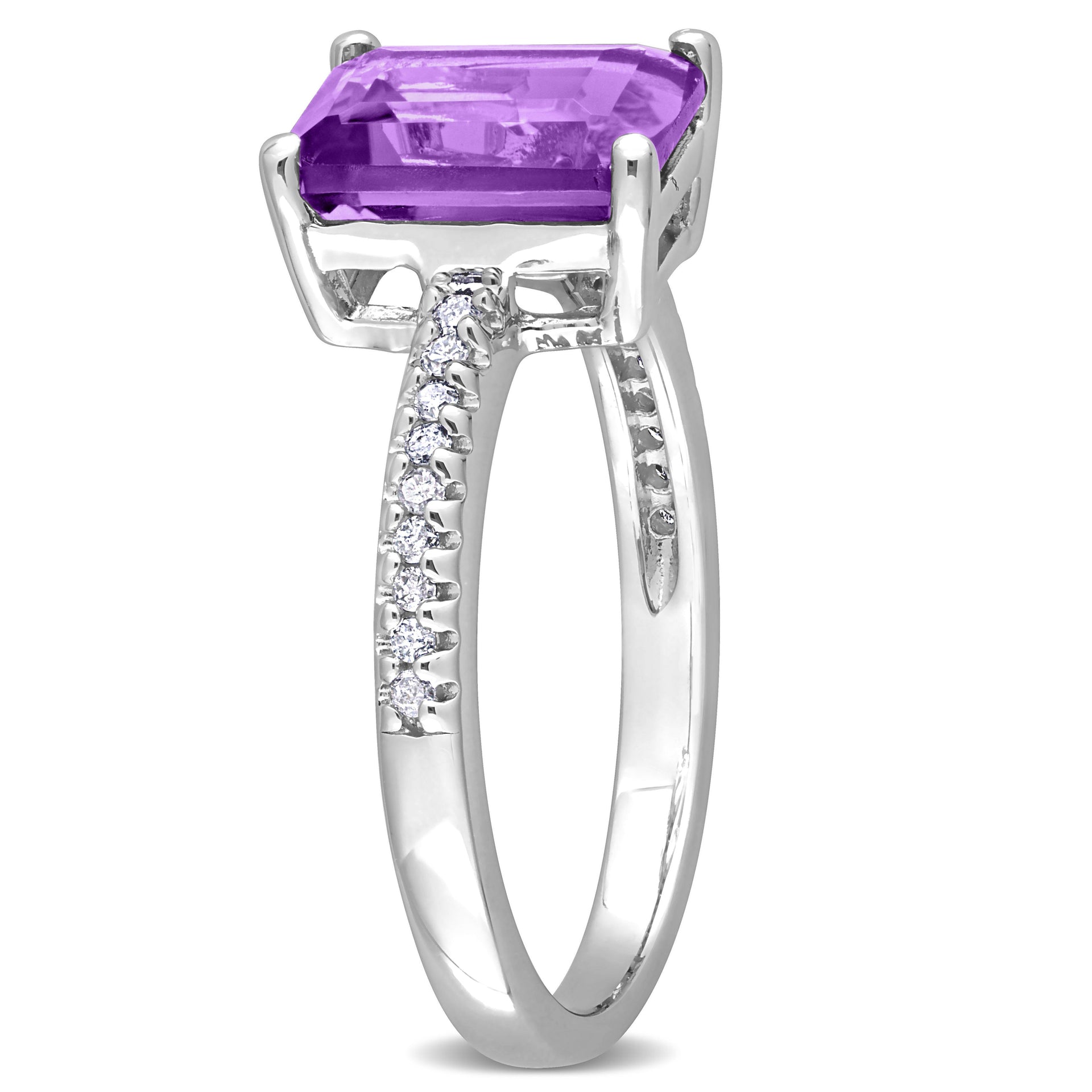 3 1/10 CT TGW Sky Blue Topaz and Amethyst with 1/10 CT TW Diamond 2-Stone Toi et Moi Ring in Sterling Silver