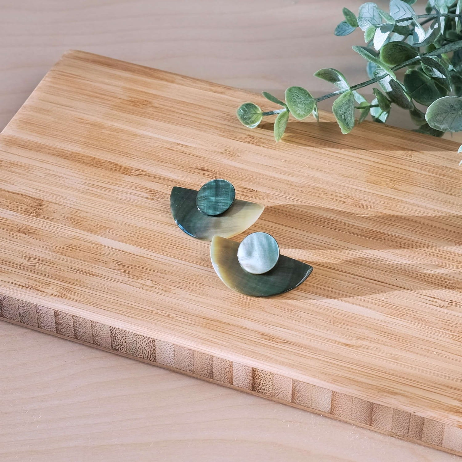 Iridescent Grey Circle And Halfmoon Geometric Studs - Mother Of Pearl Earrings