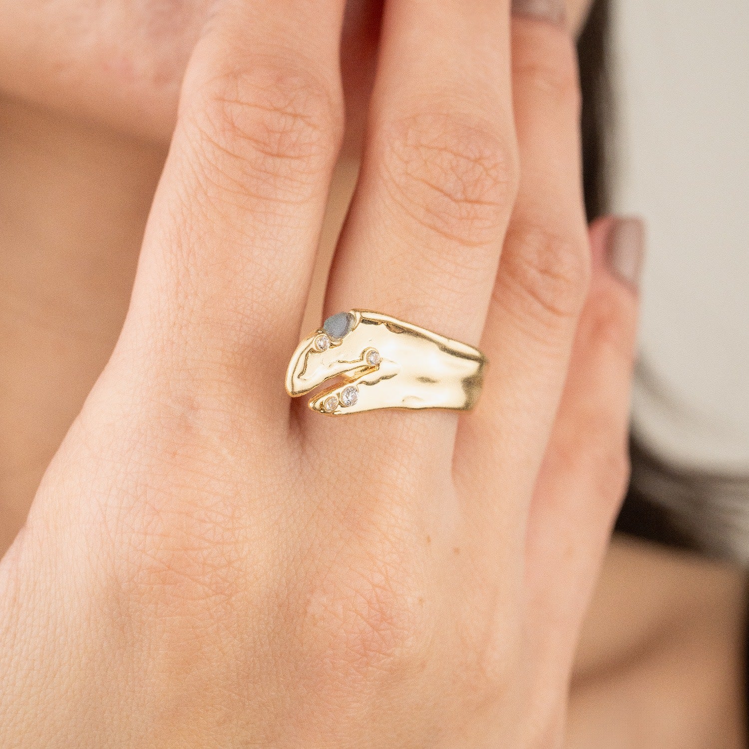 Feather Touch Ring Blue