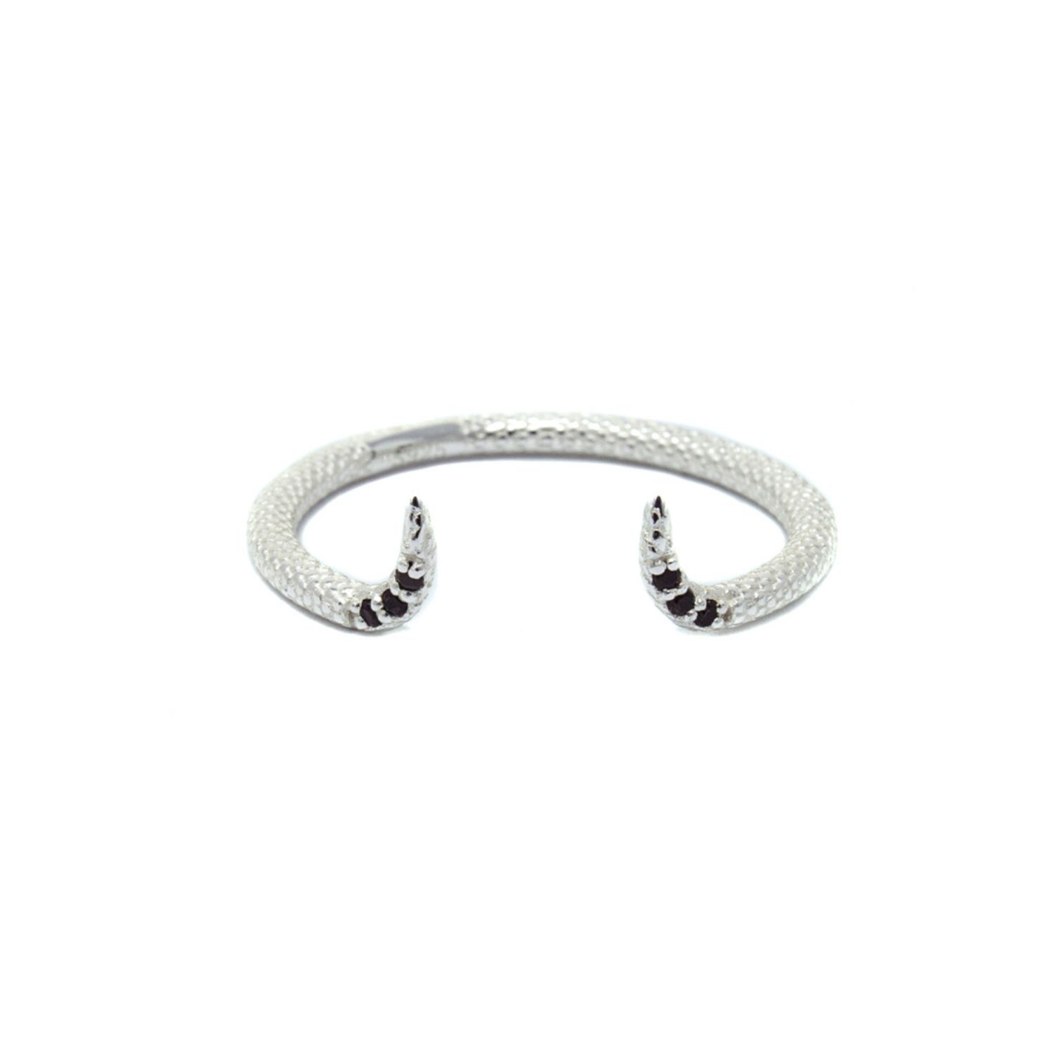 Adjustable Fishtail Ring- Onyx, Silver