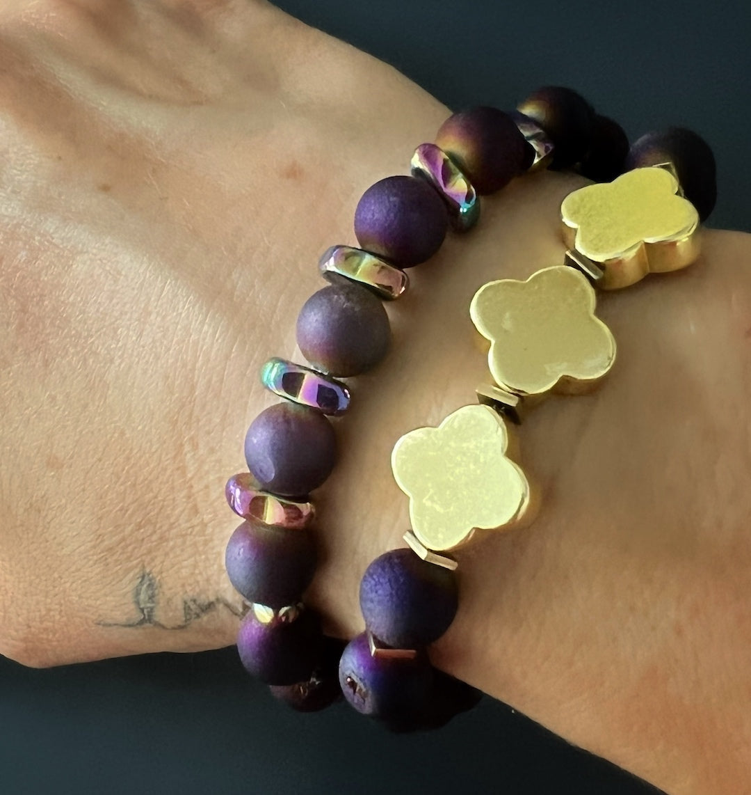 Fleur De Lis Purple Agate Beaded Bracelet - Purple