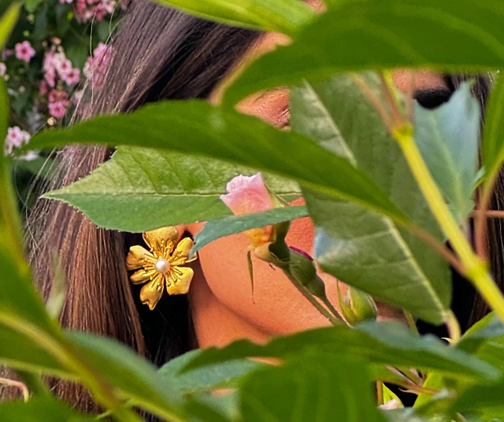 Flores Earrings