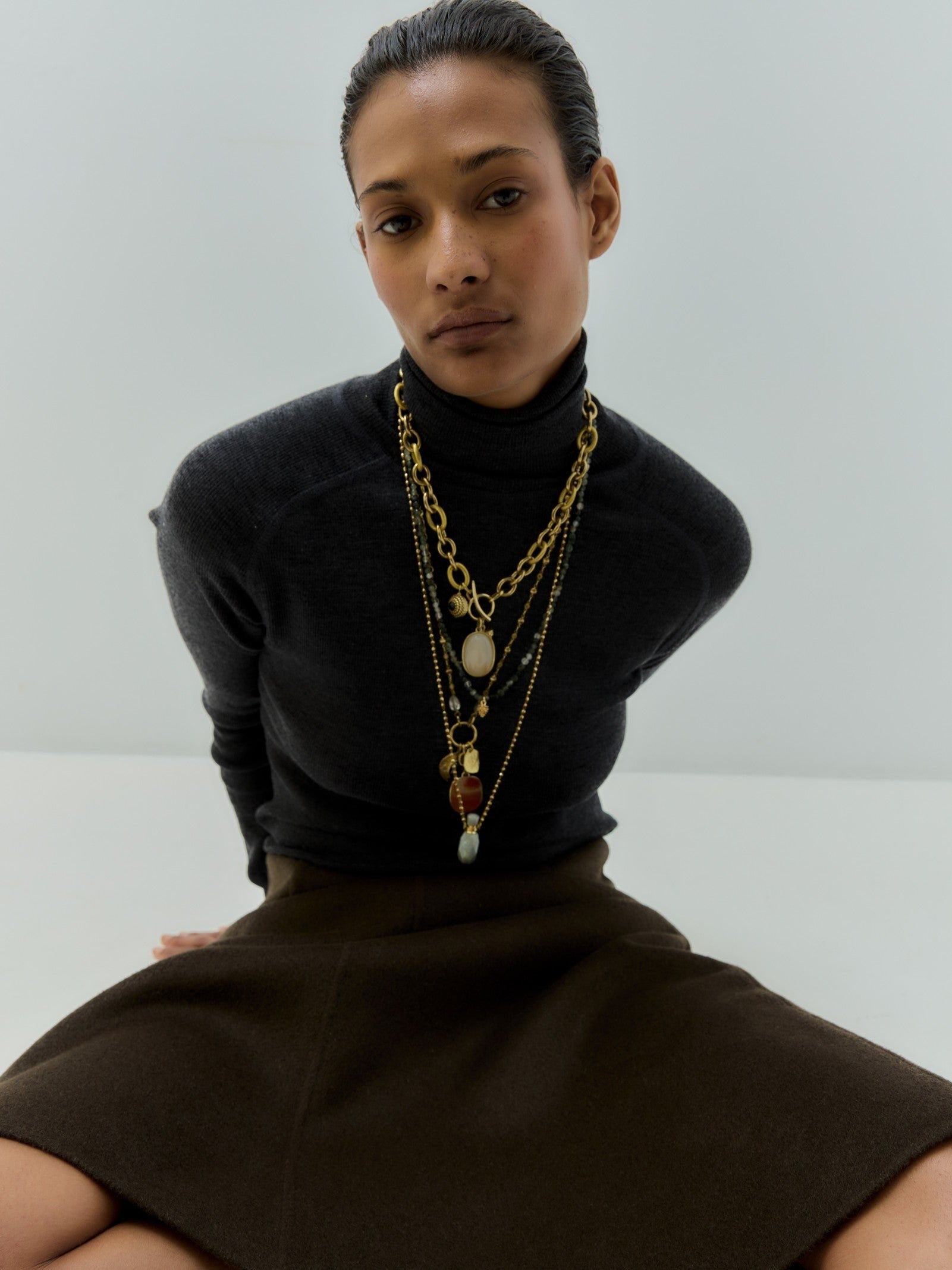 Le Parfum Necklace - Grey