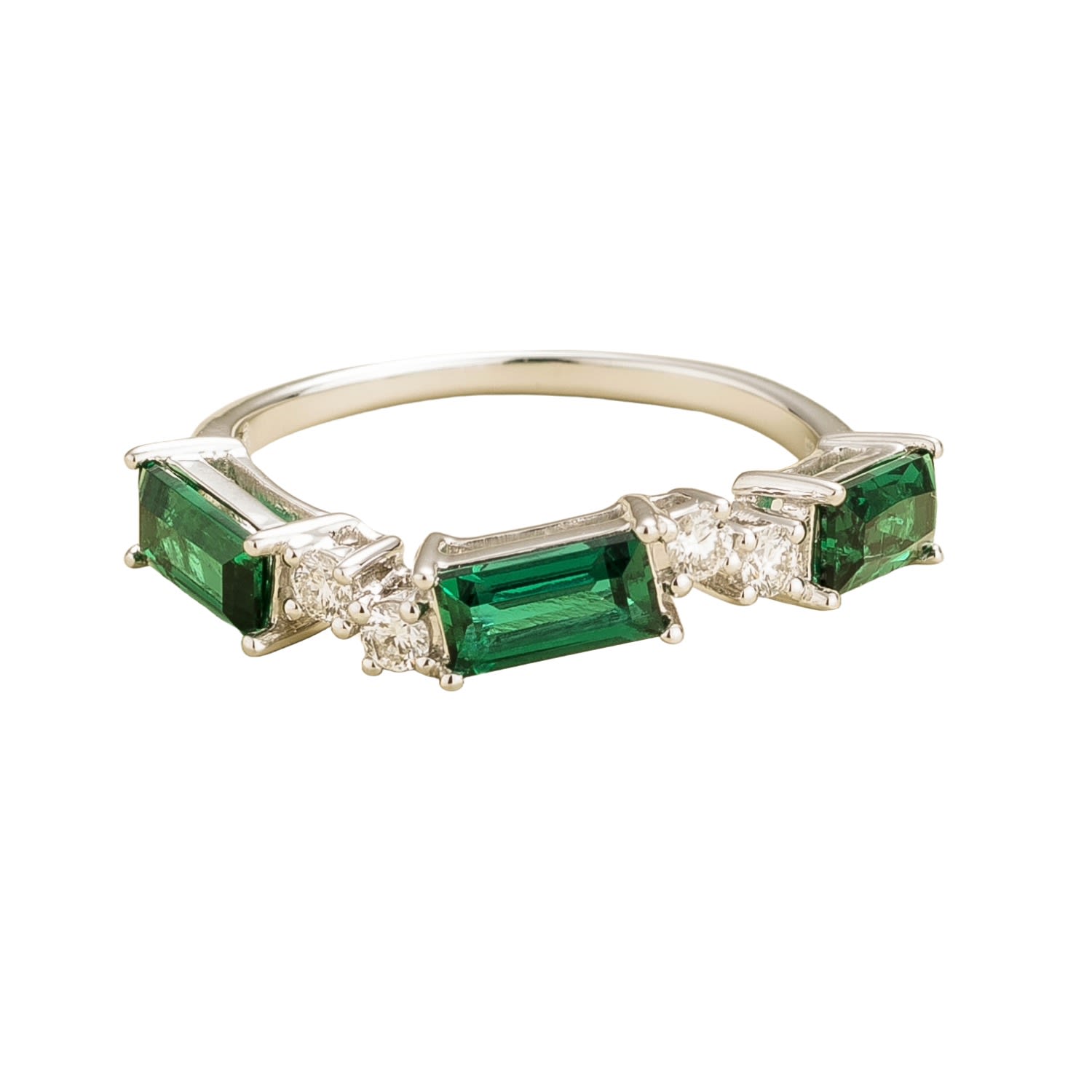 Forma Ring In Emerald & Round Diamond Set In White Gold