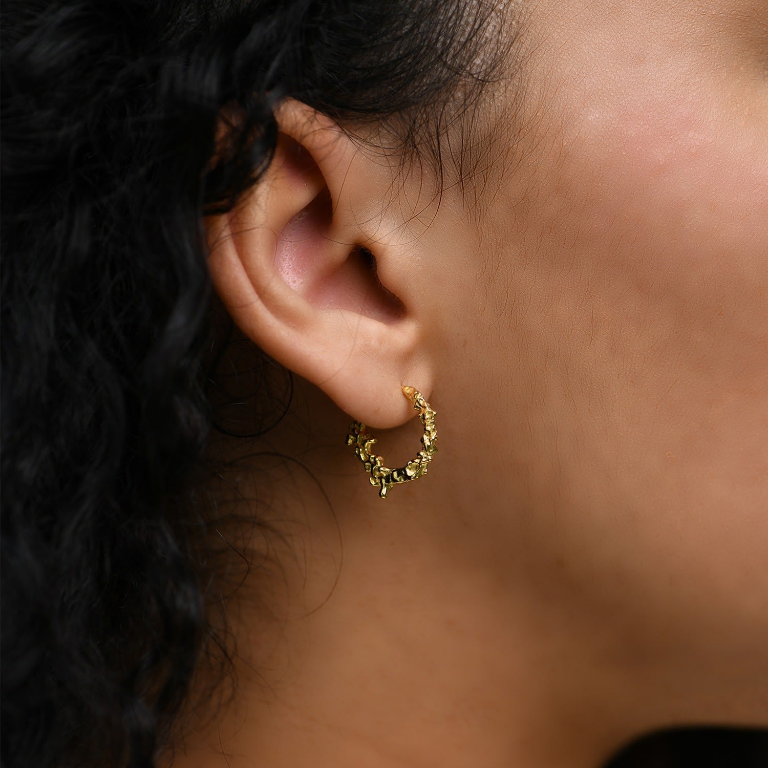 Foyers Organic Gold Vermeil Silver Huggie Earrings