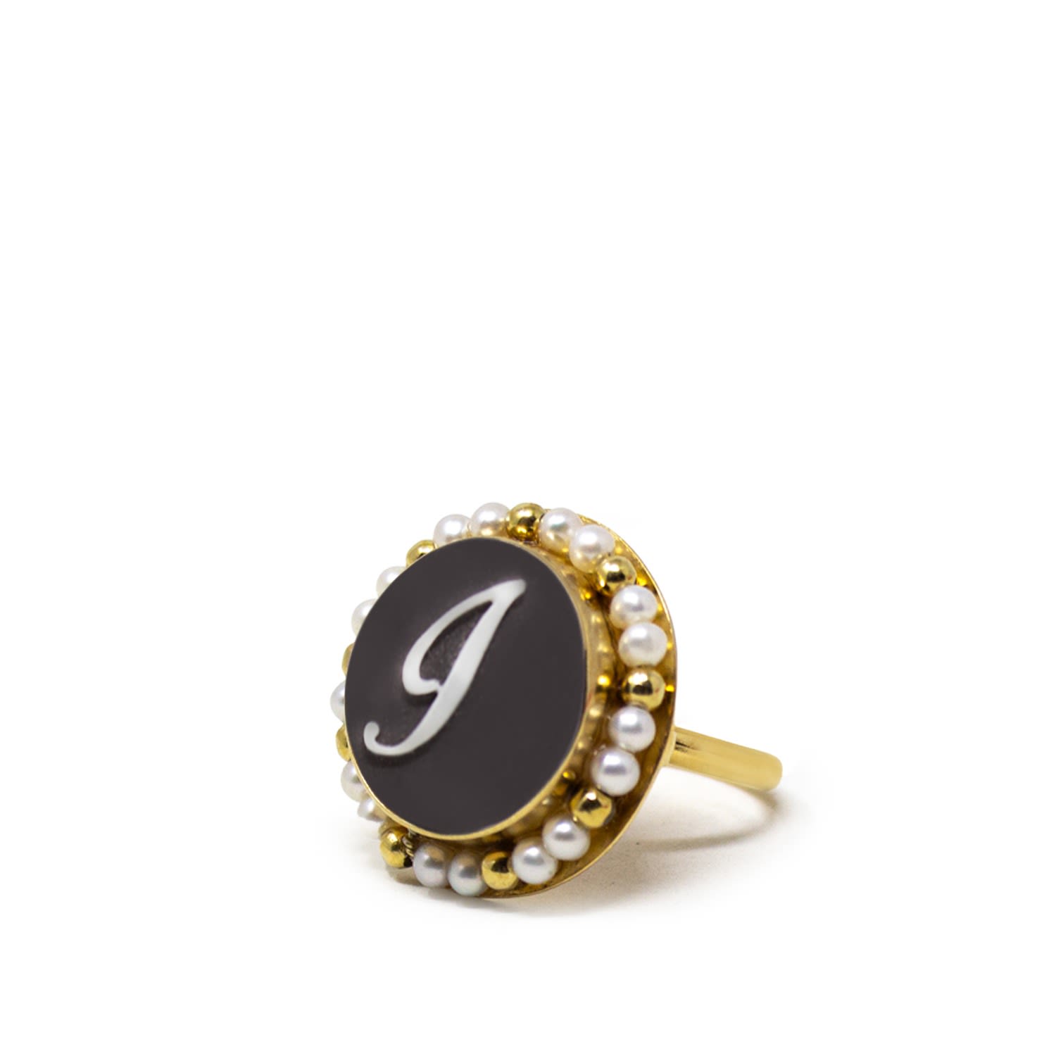 Black Initial I Cameo Ring With Pearls