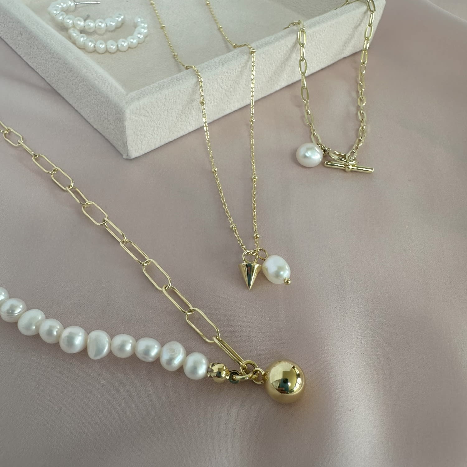 Freshwater Pearl Pendant Necklace With Cone Charm - Gold