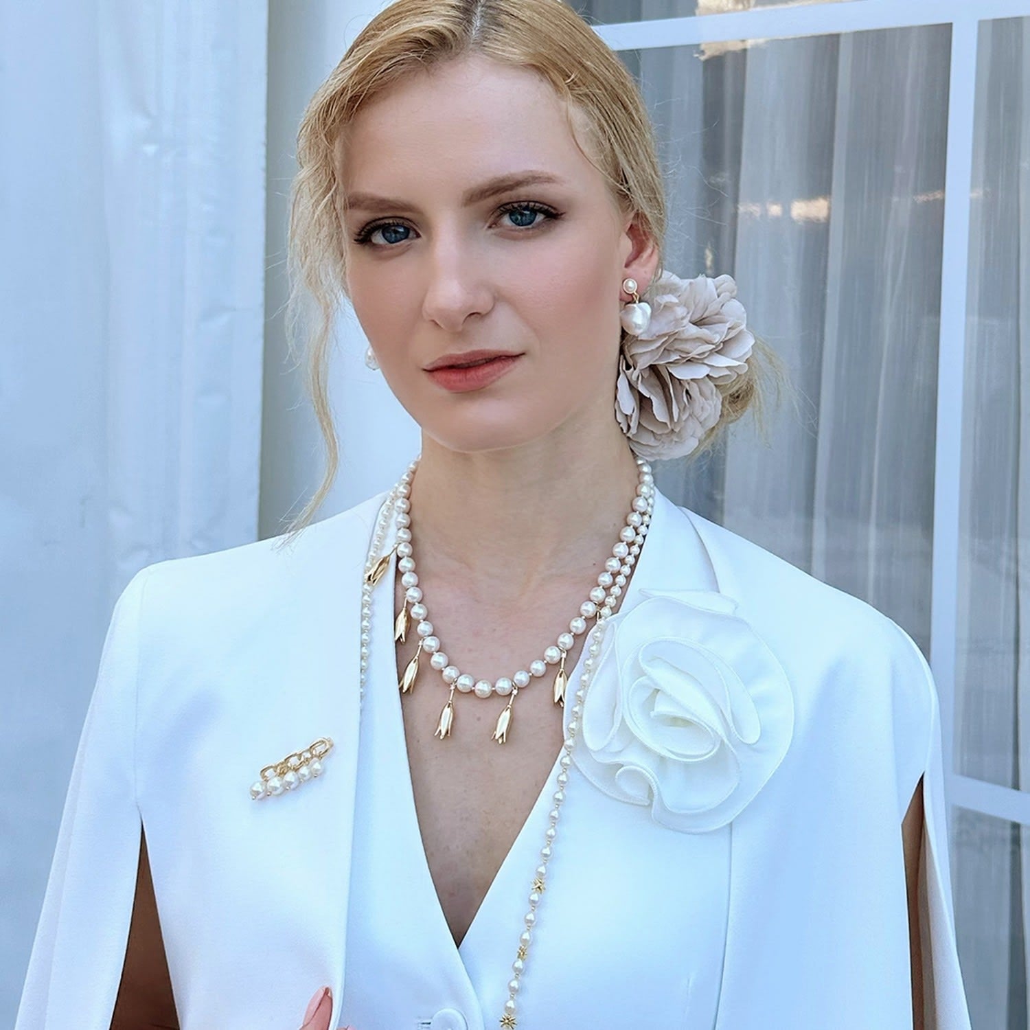 Freshwater Pearls Flower Metal Charms Statement Necklace