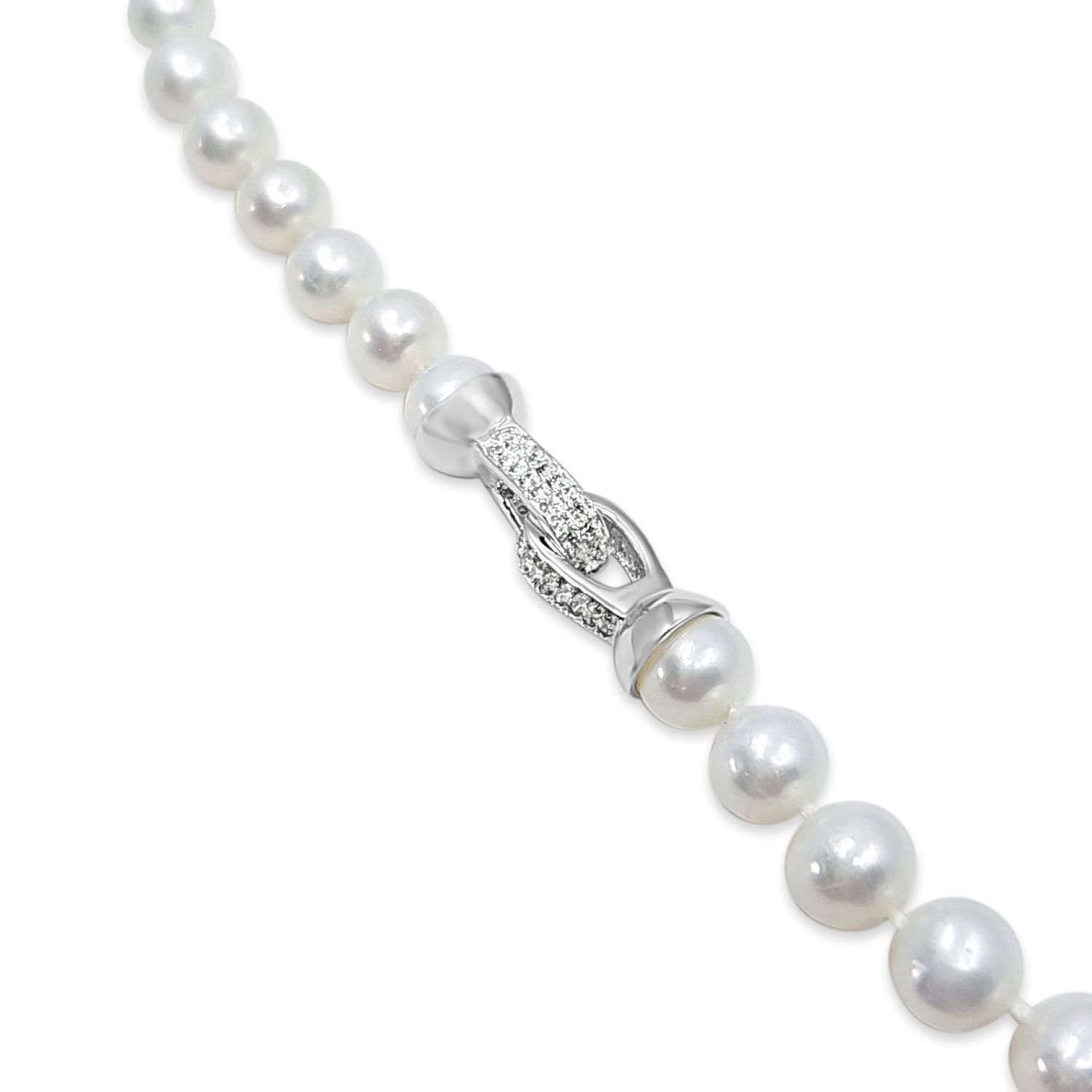 Freshwater Pearls Necklace With Silver Clasp