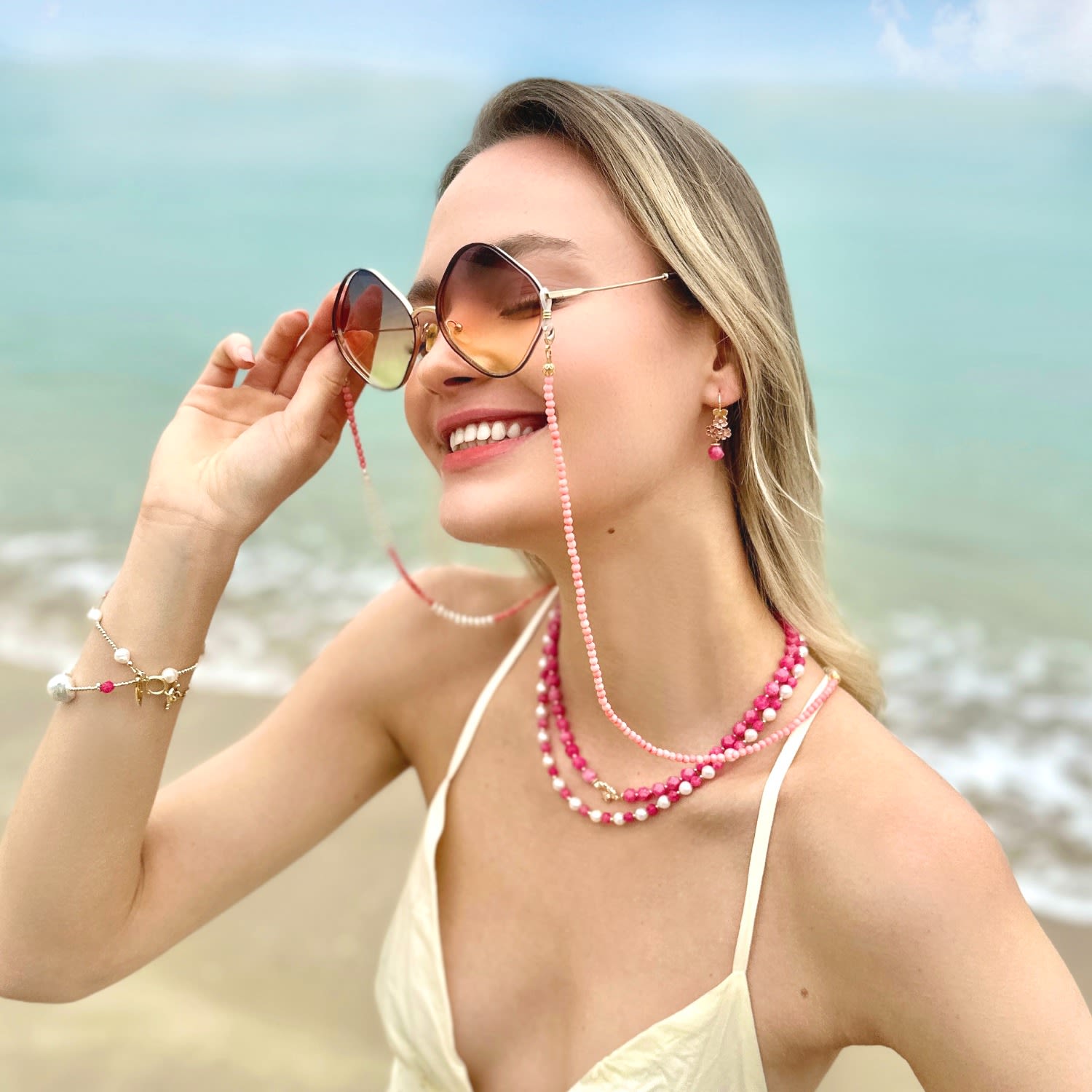 Freshwater Pearls With Pink Gemstone Necklace