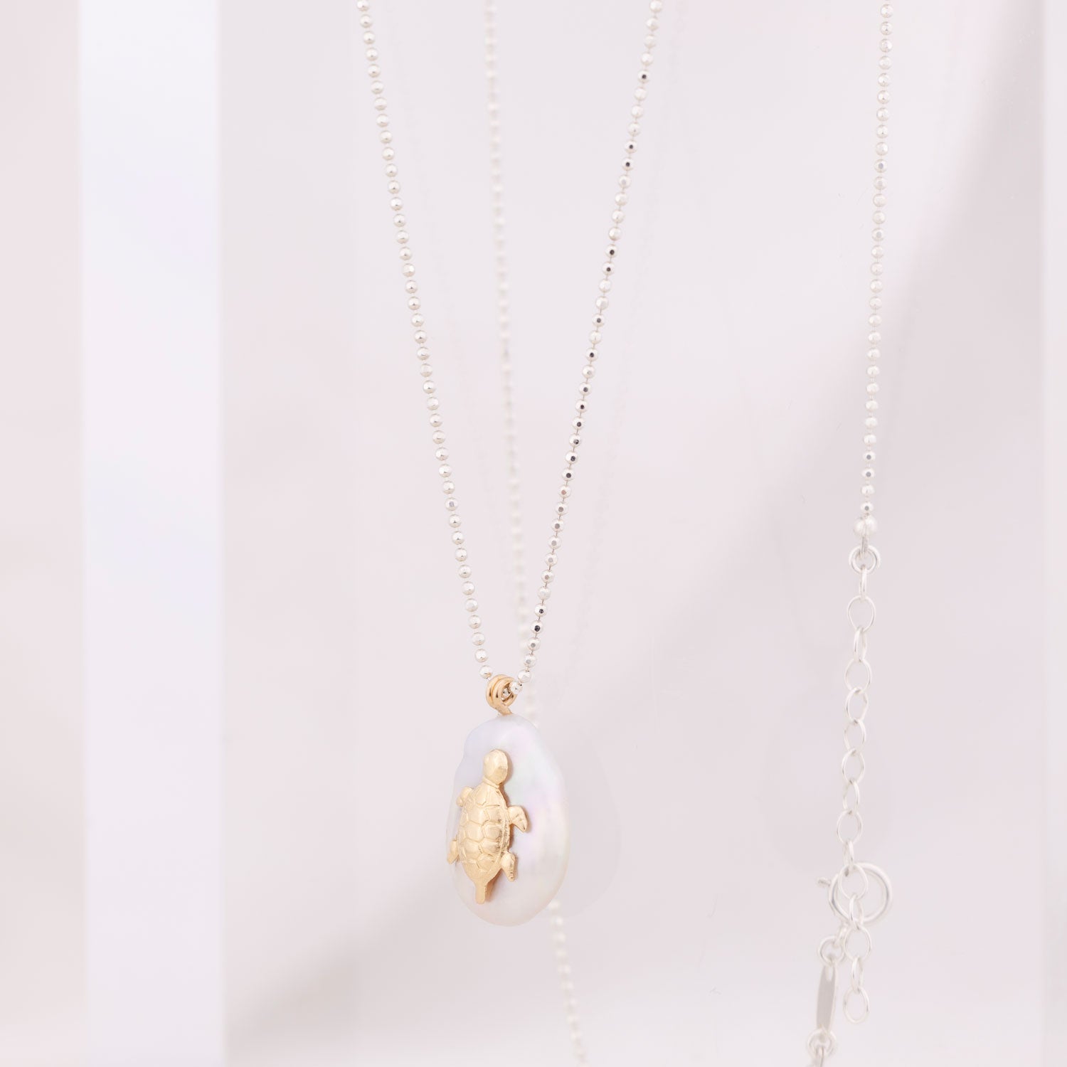 Freshwater White Baroque Pearl Gold Turtle Charm Sterling Silver Chain