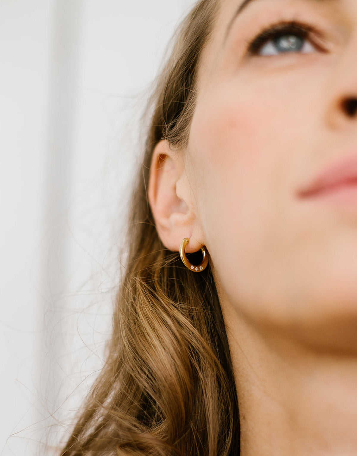 FULL MOON DIAMOND EARRINGS YELLOW GOLD