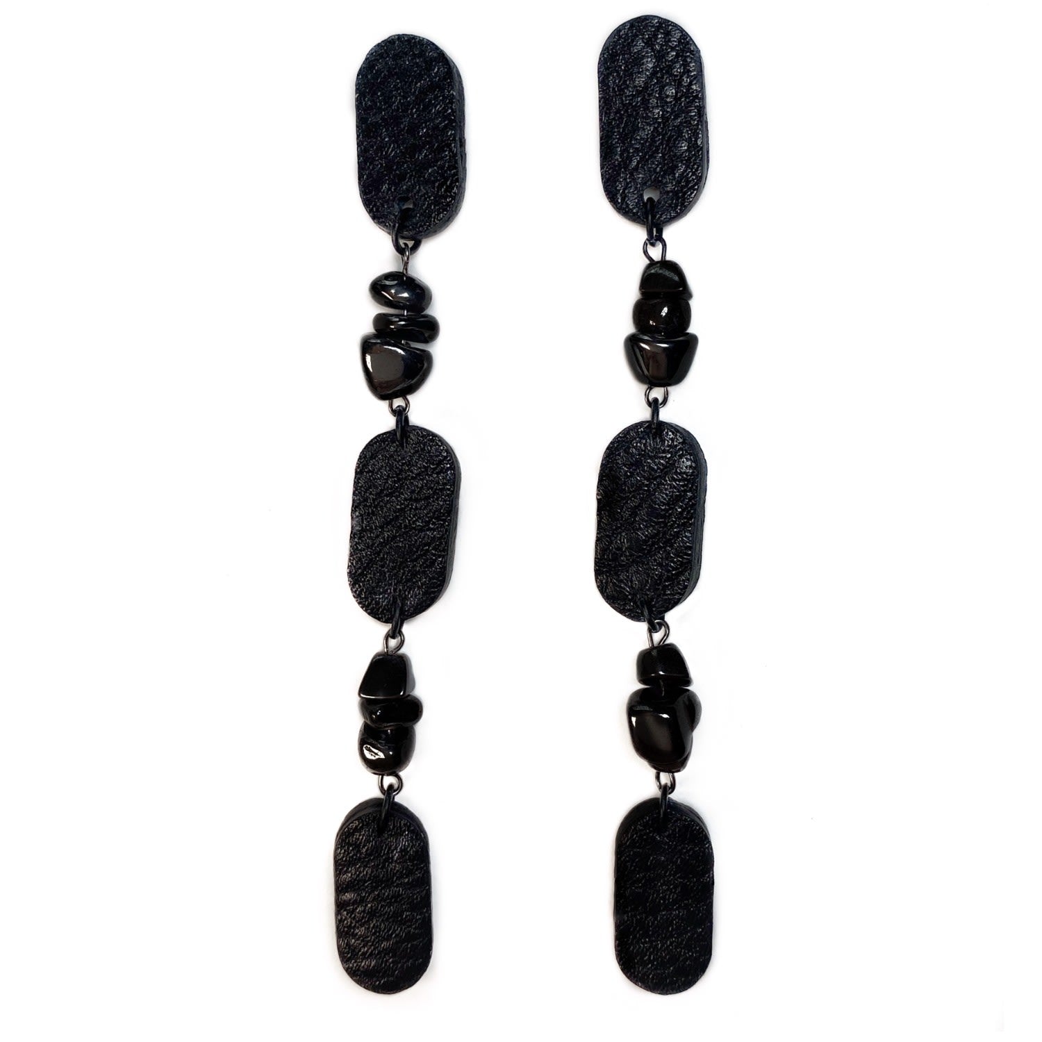 Capsule Dangle Earrings With Hematite Crystals