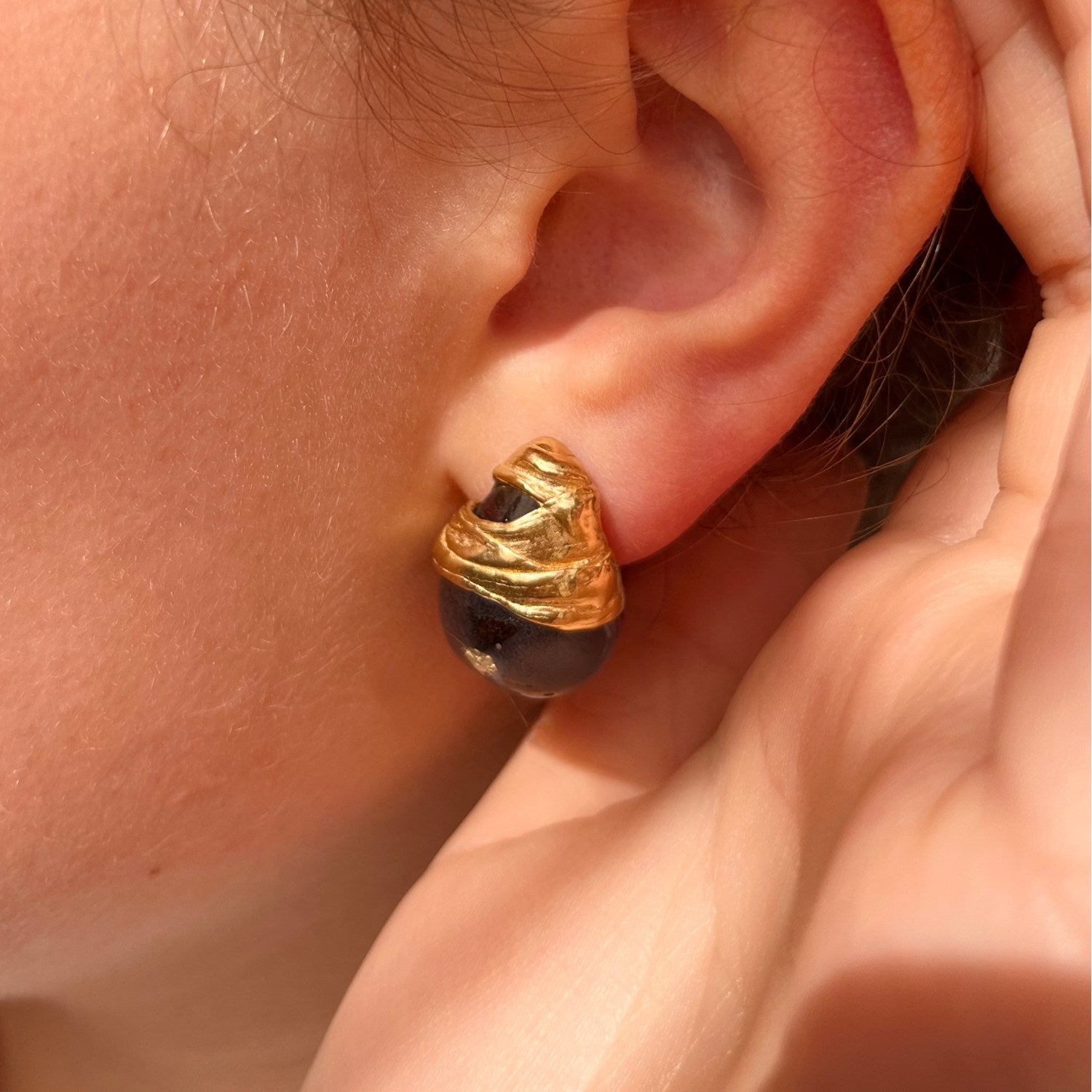 Galvani Gold Sapphire Bio-Gem Hoops