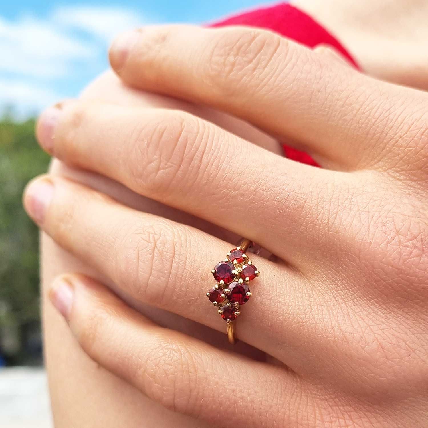 Garnet Cluster Ring - Gold