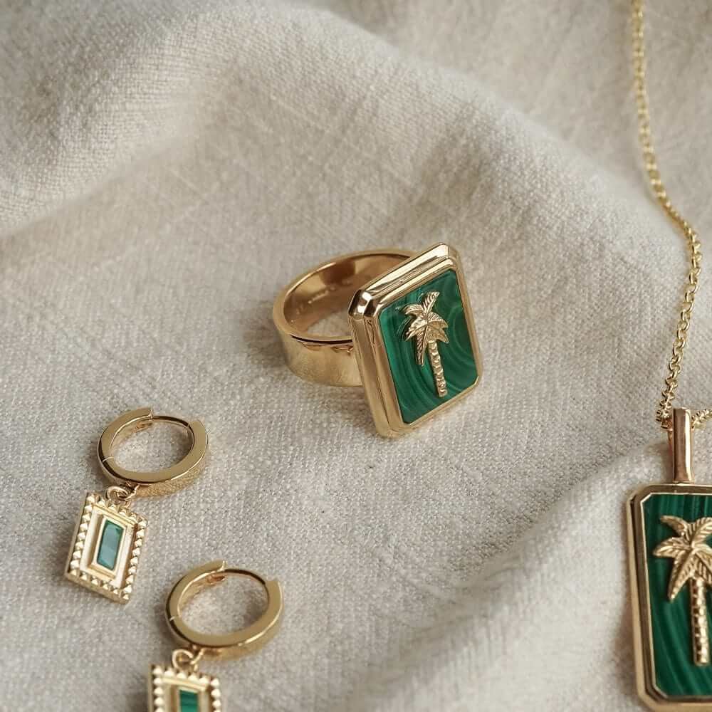 malachite-palm-ring-daisy-london
