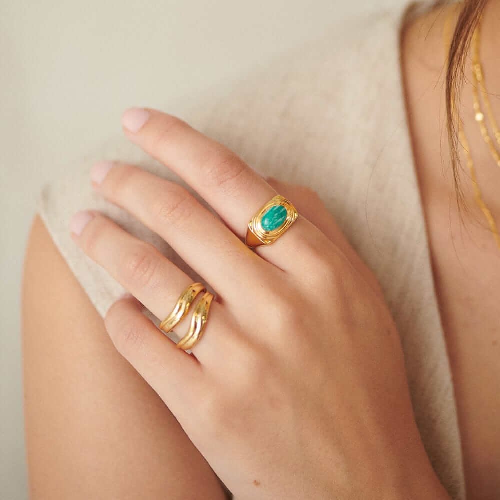 gemstone-bold-ring-daisy-london