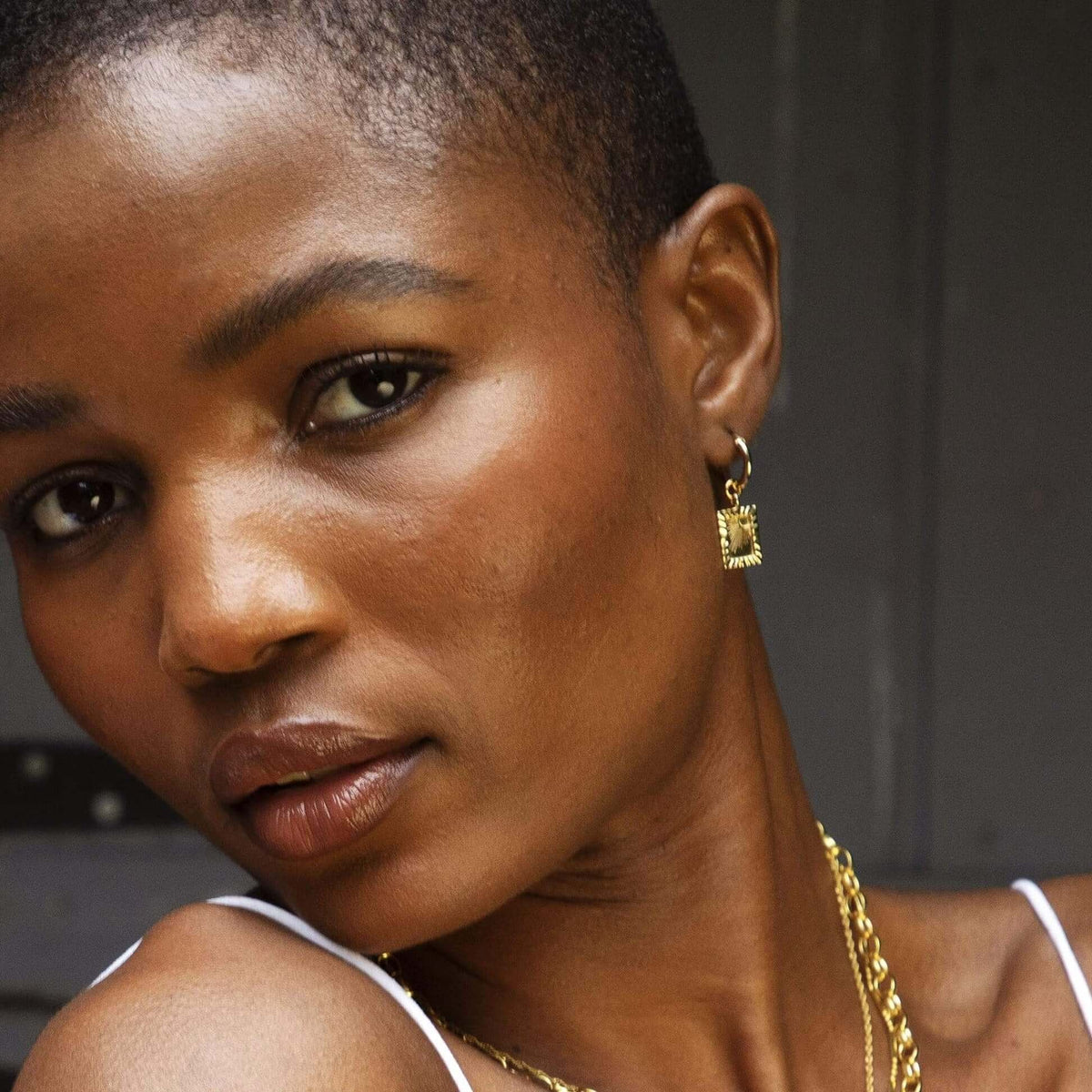 estee-lalonde-rising-sun-frame-charm-earrings-daisy-london