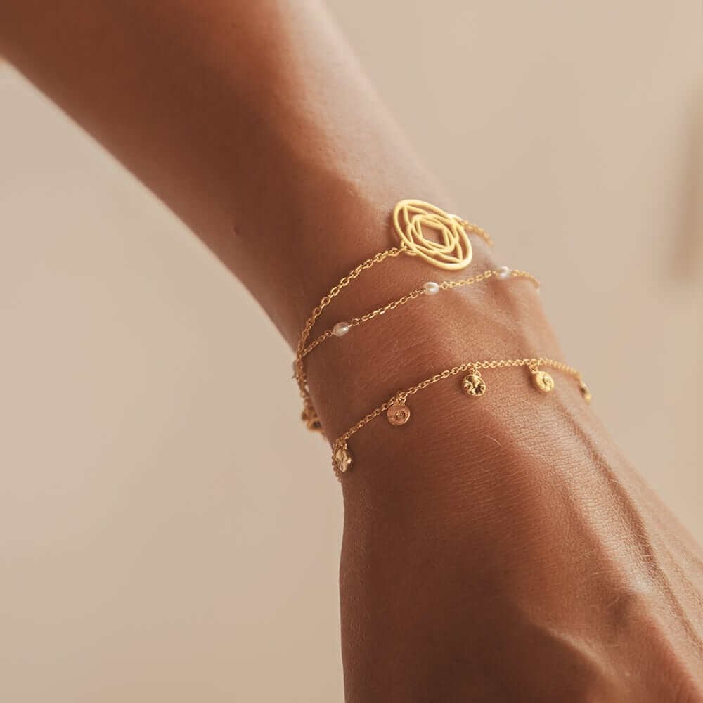 fossil-charm-bracelet-daisy-london