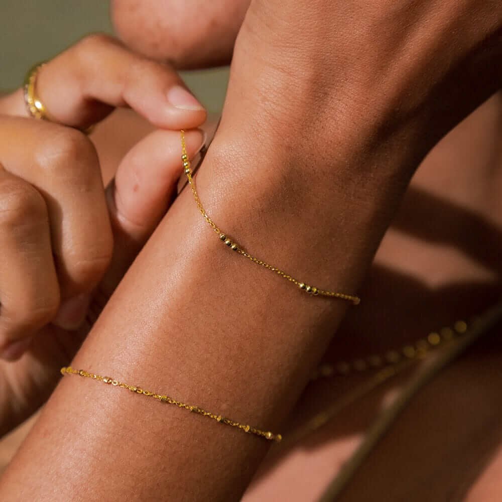 triple-bead-chain-bracelet-daisy-london