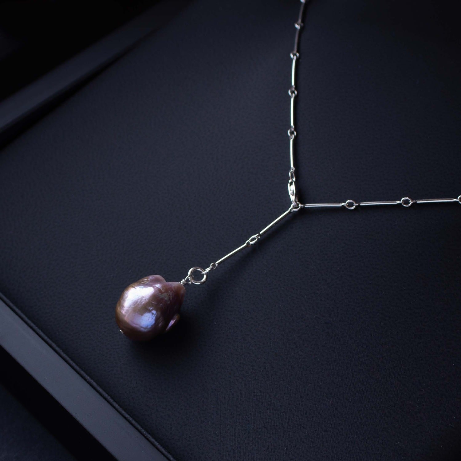 Large Ripple Pearl Necklace