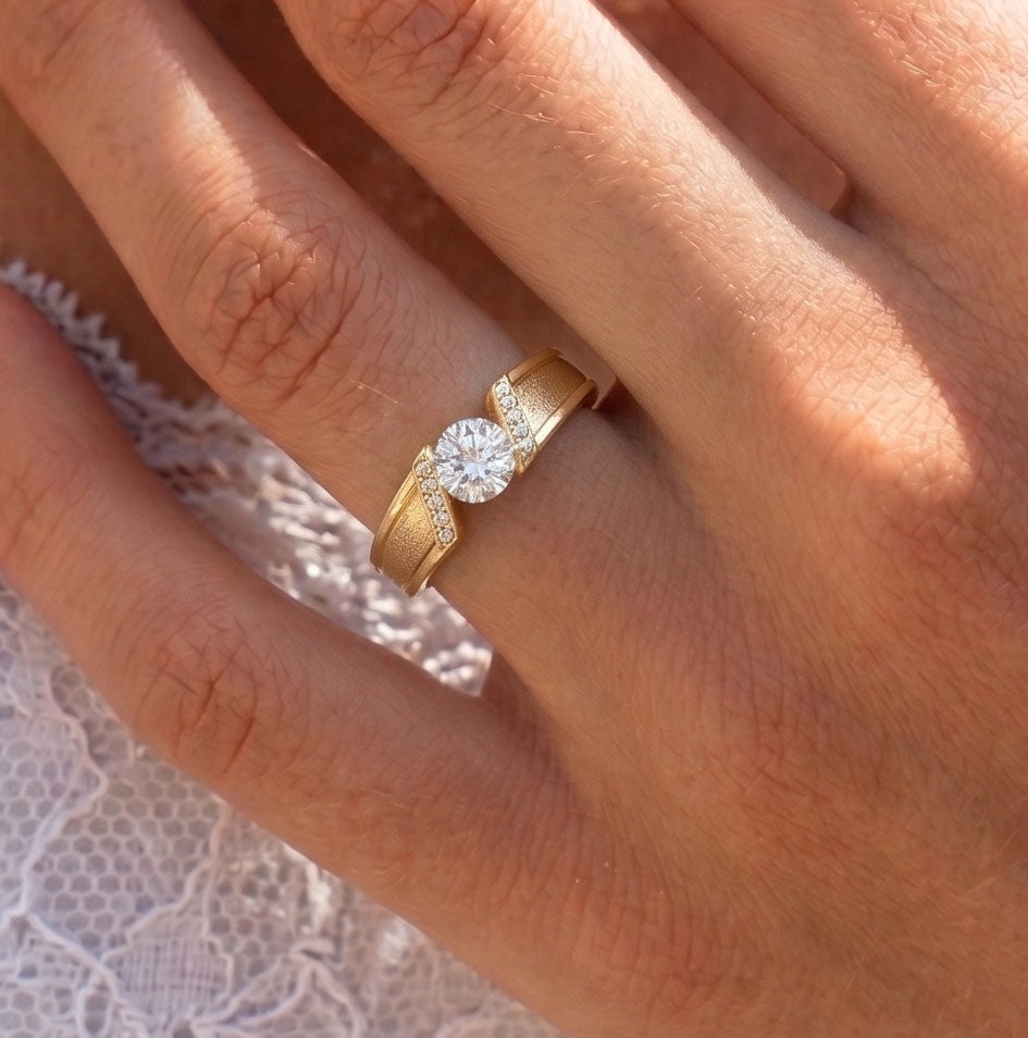 Amelia Radiant Promise Wedding Ring