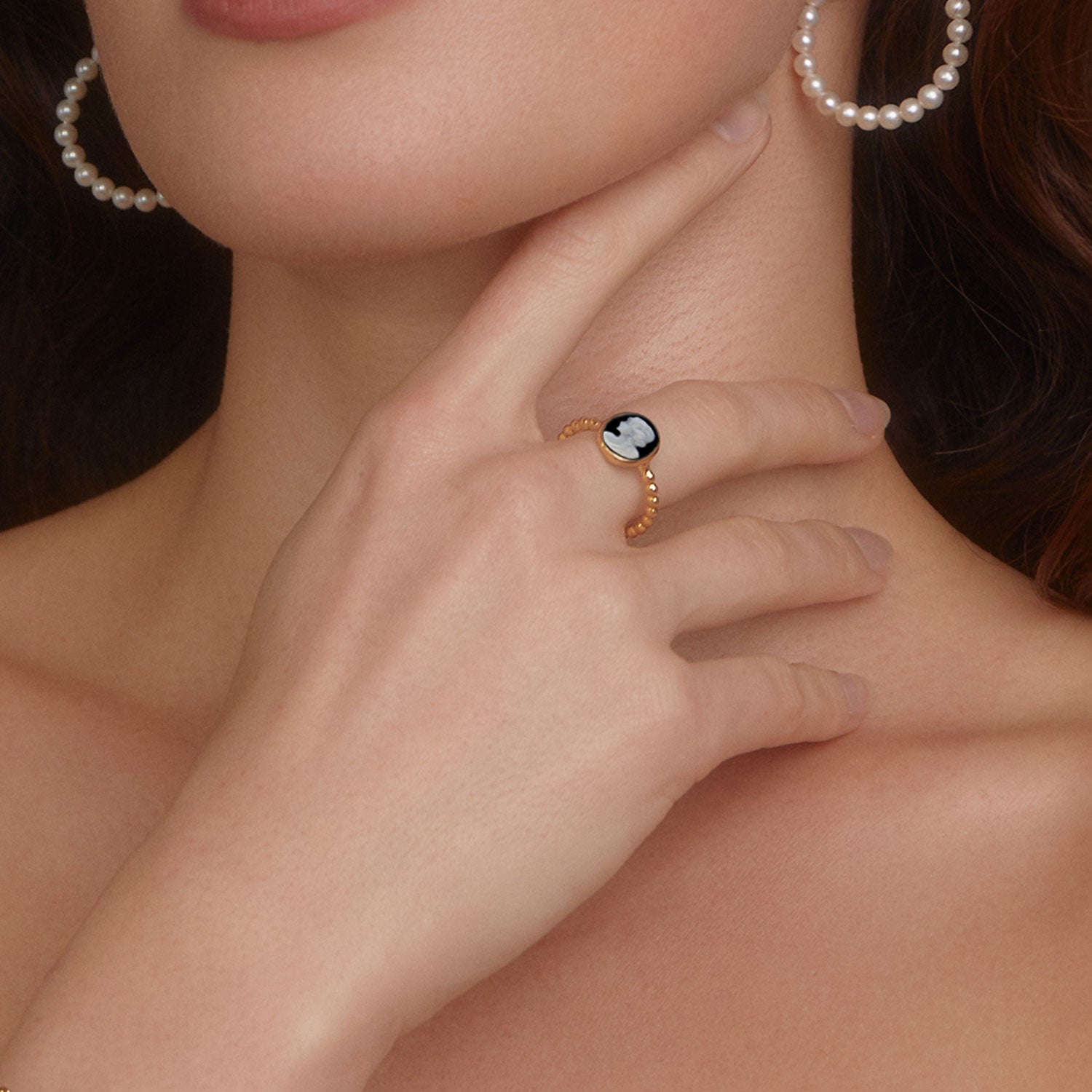 Ginevra Black Mini Cameo Stacking Ring