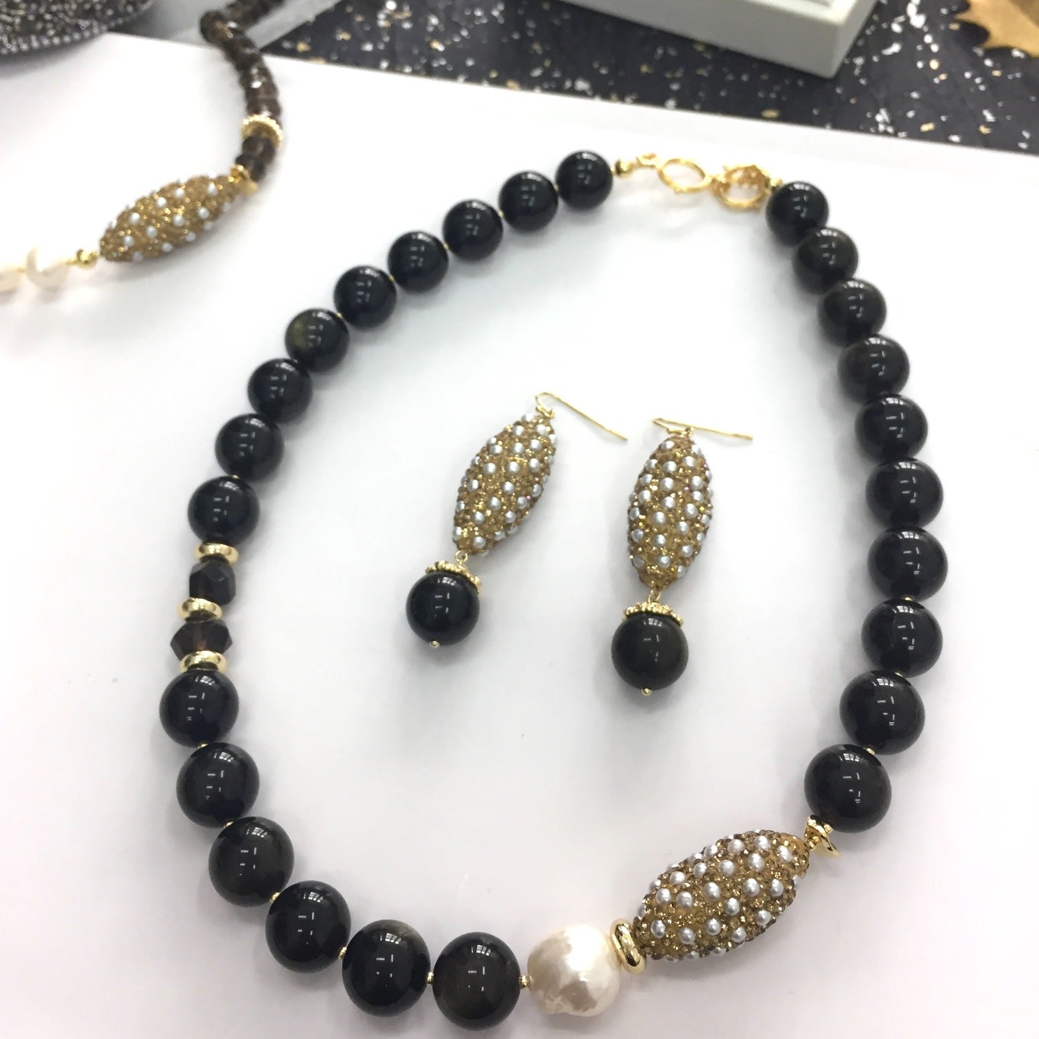 Tiger Eye With Rhinestones Bordered Pearls Dangle Earrings