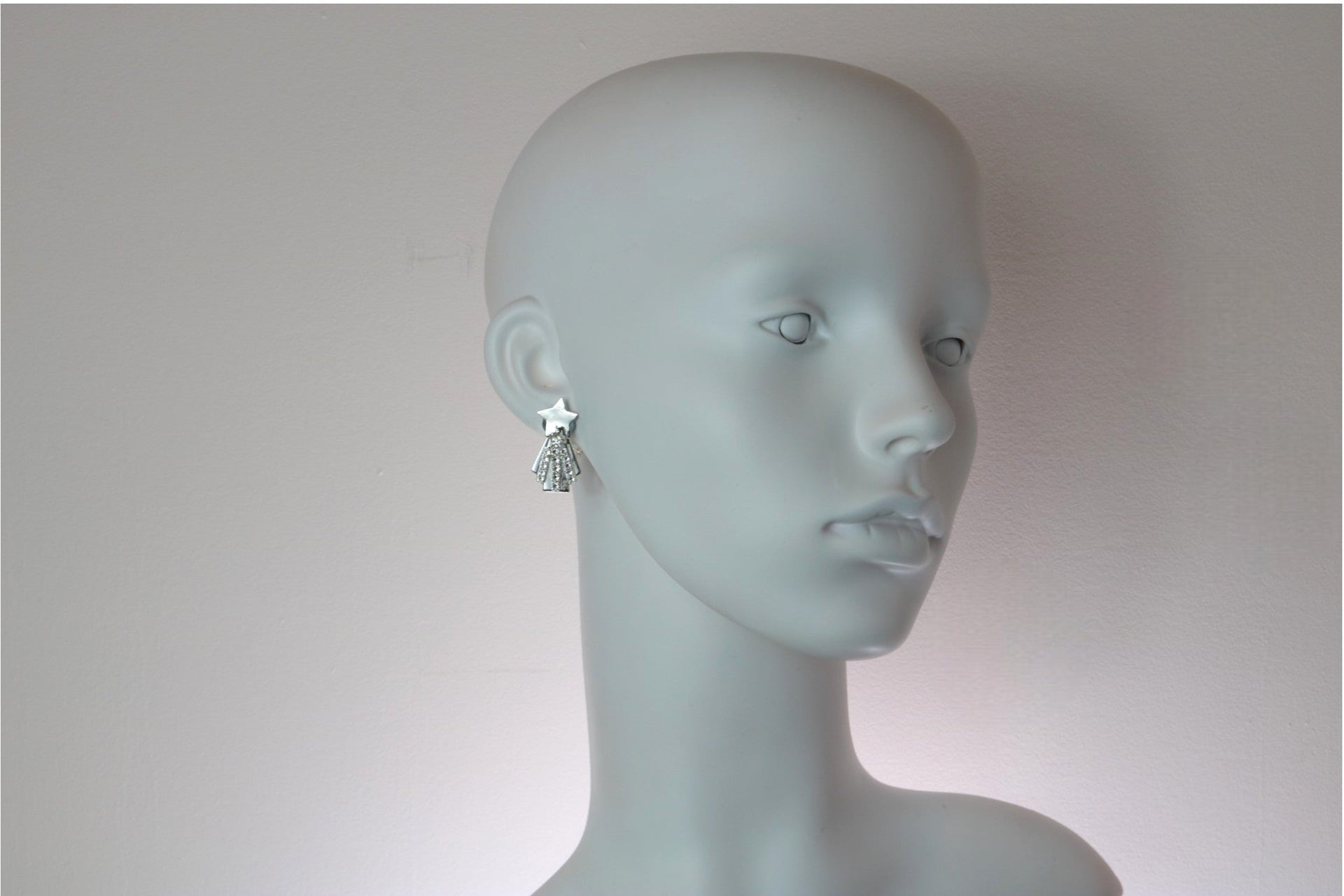 Glimmer Earrings - Clip