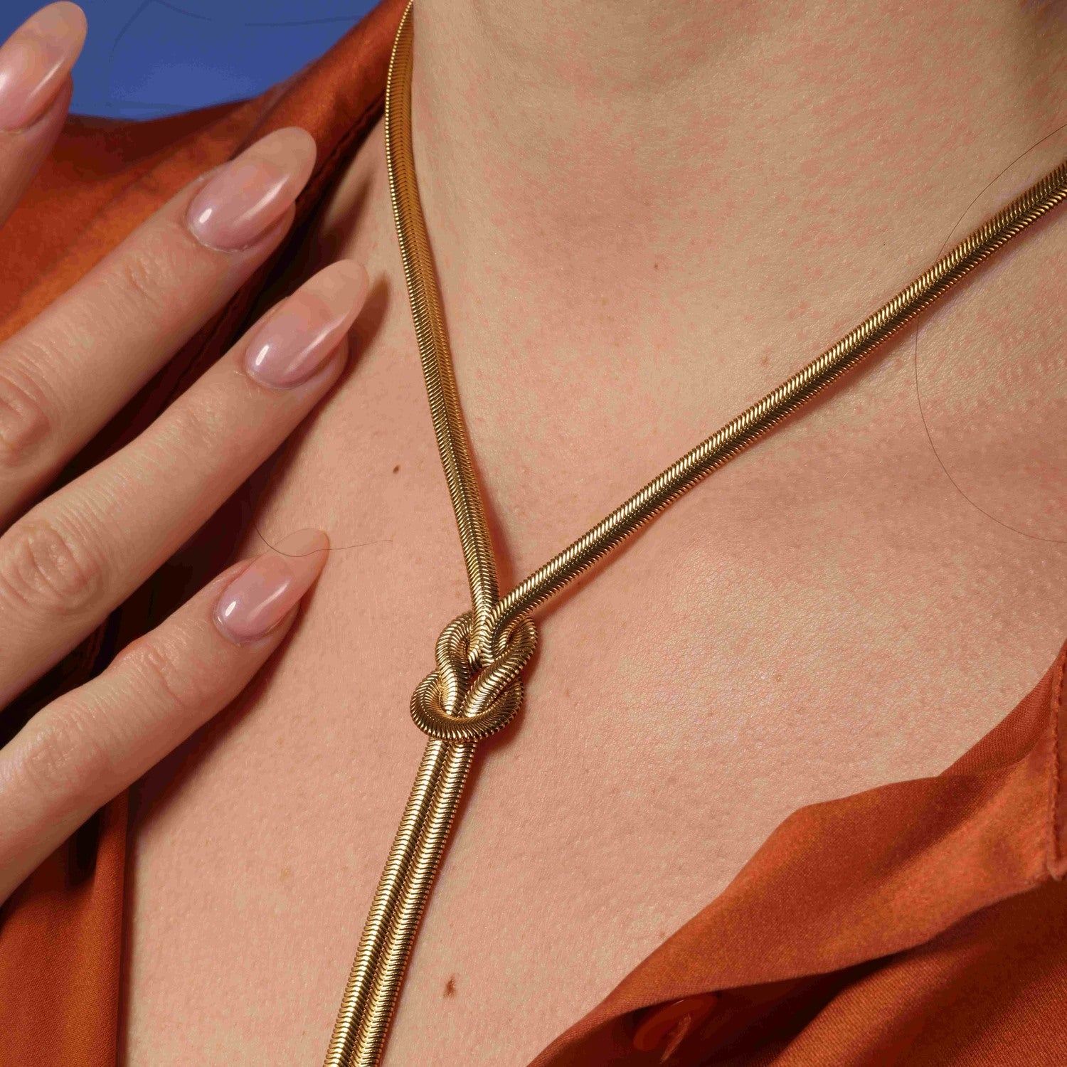 Gold Cobra Chain Knot Necklace