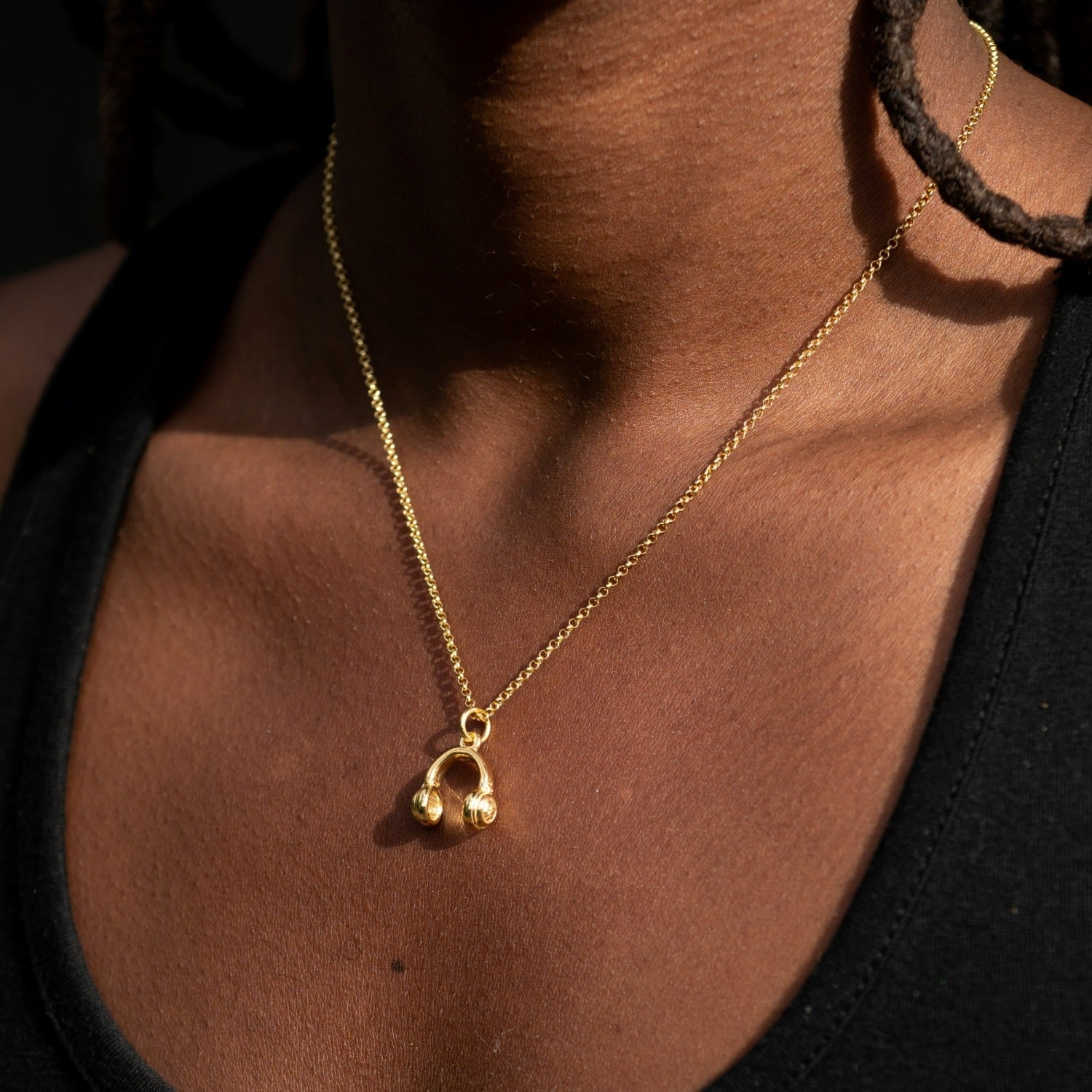 Gold Headphones Necklace