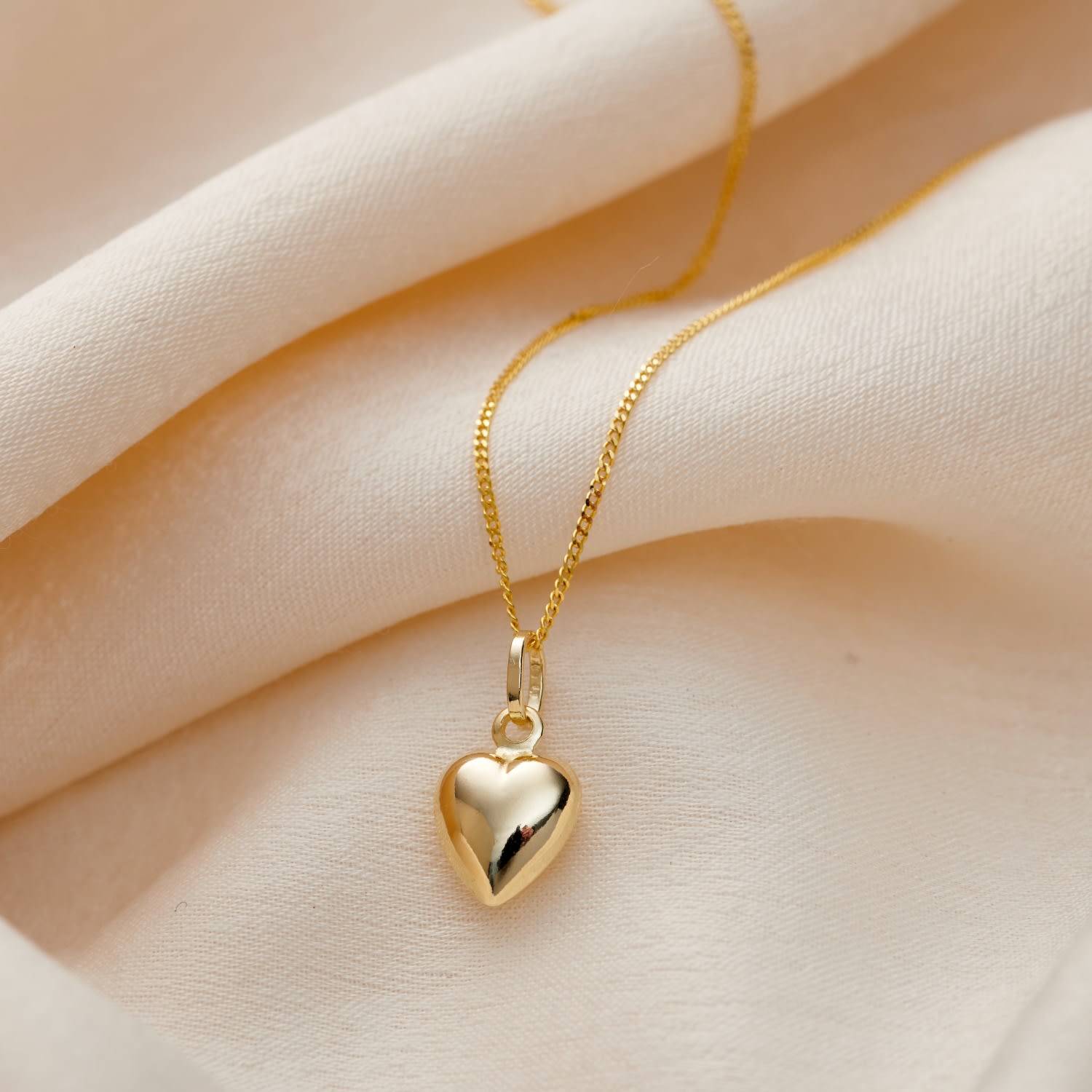 9Ct Gold Heart Charm Necklace
