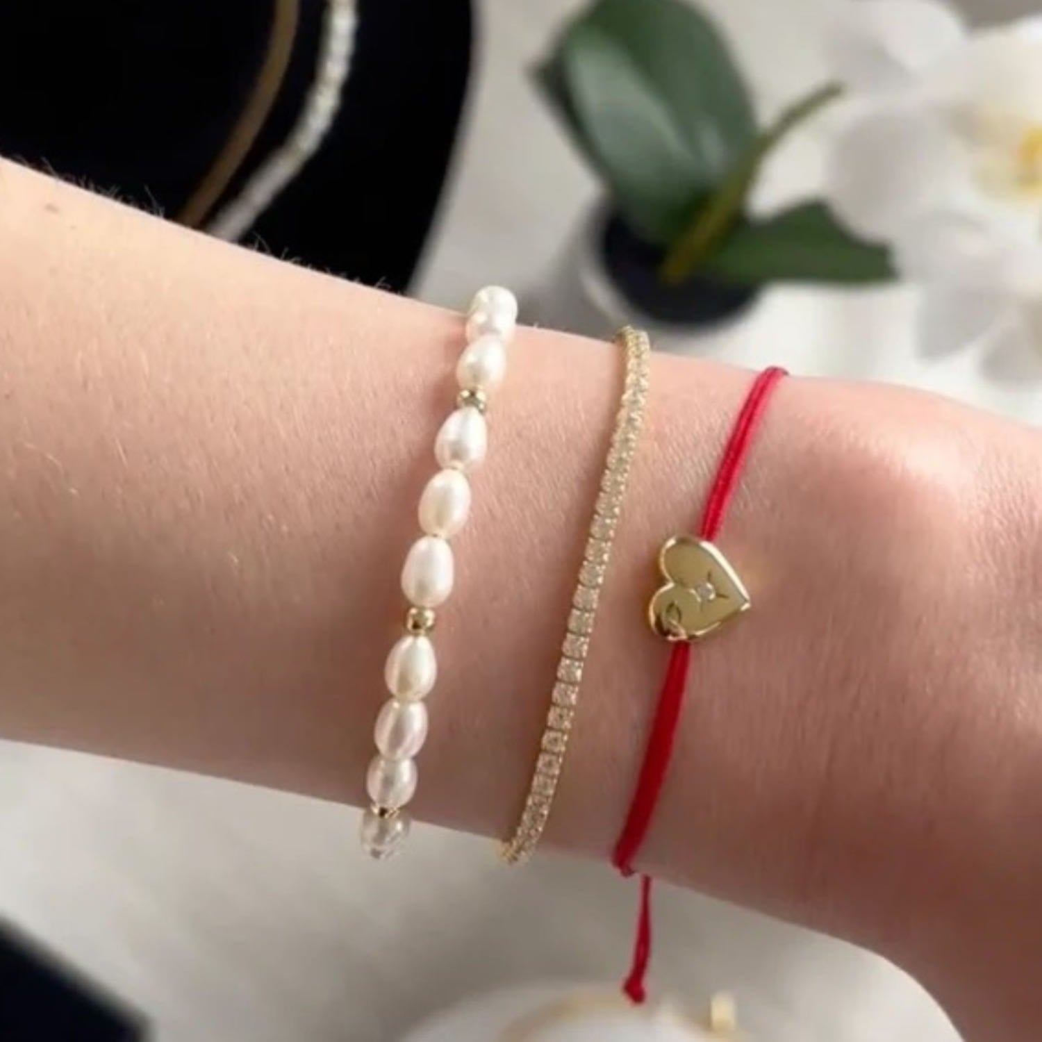 Gold Heart Red String Bracelet