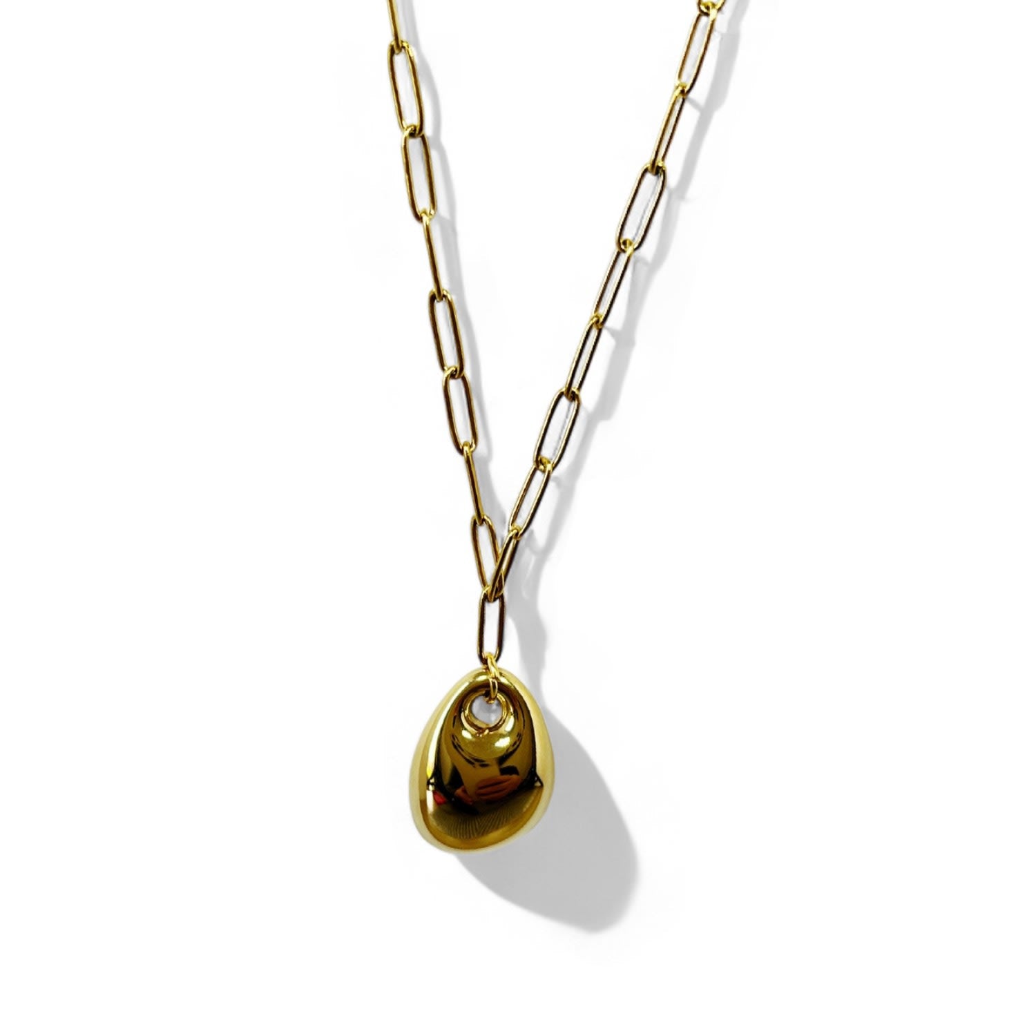 Gold Oval Pendant Necklace