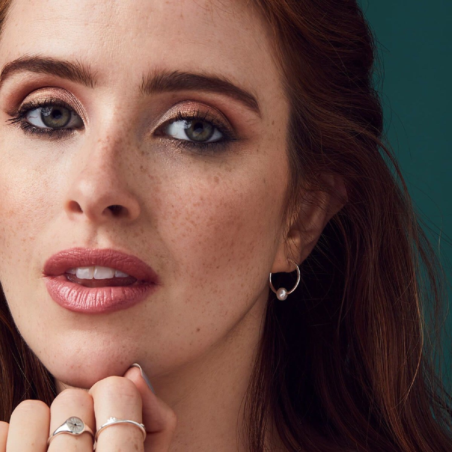 9Ct Yellow Gold Pearl Hoop Earrings