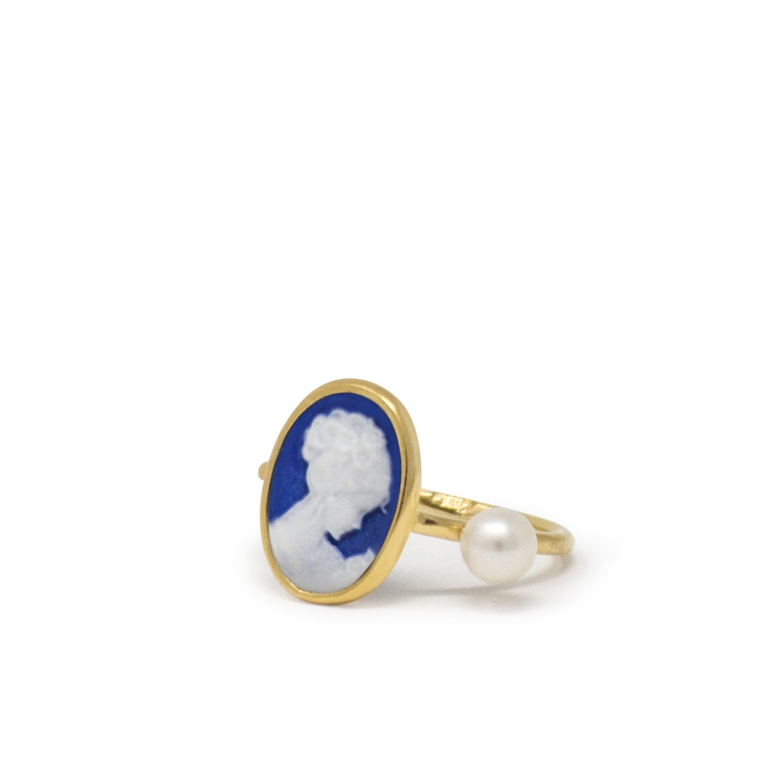 Gold-Plated Blue Mini Cameo Ring With A Pearl