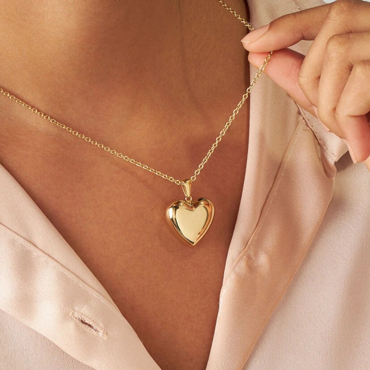 Gold-Plated Heart Pendant Necklace In Sterling Silver – Elegant Love & Passion Jewelry Gift