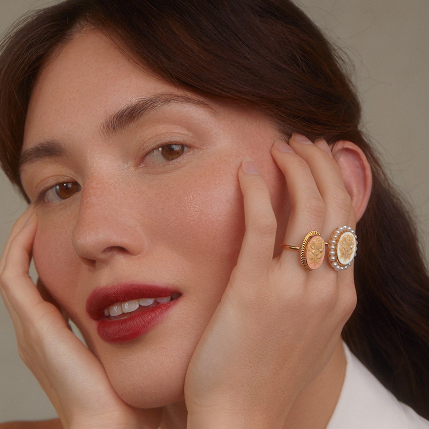 Gold-Plated Pink Flower Cameo Ring