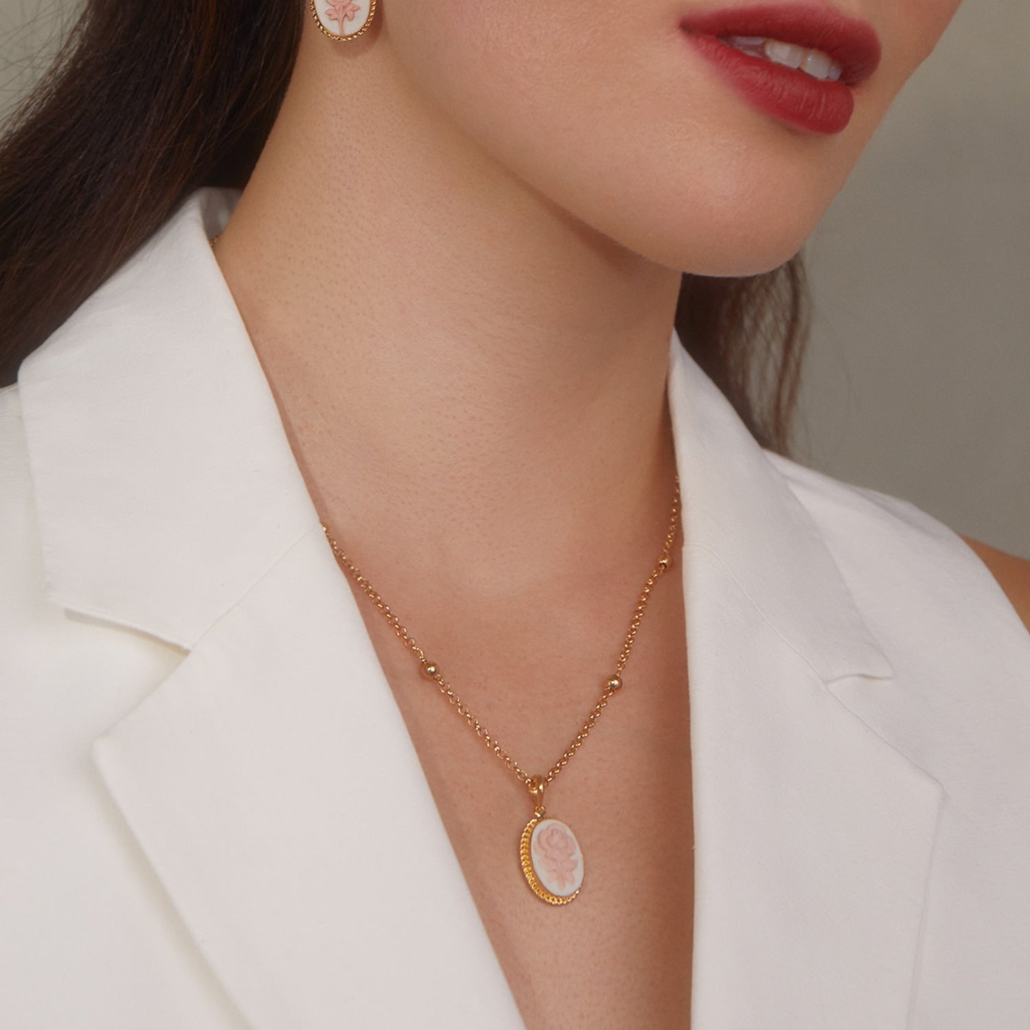 Gold-Plated White Rose Cameo Necklace