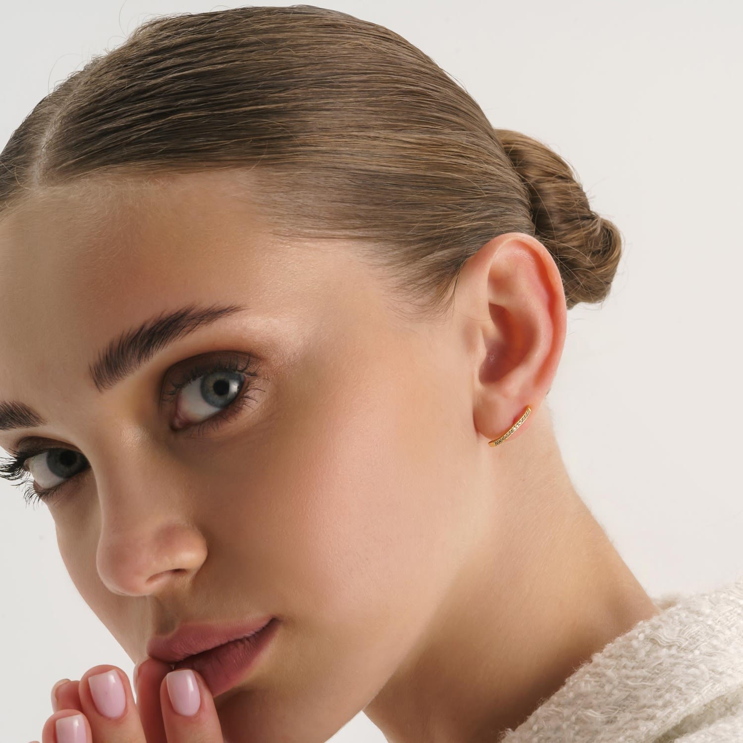 Gold Small Bar Stud Earrings