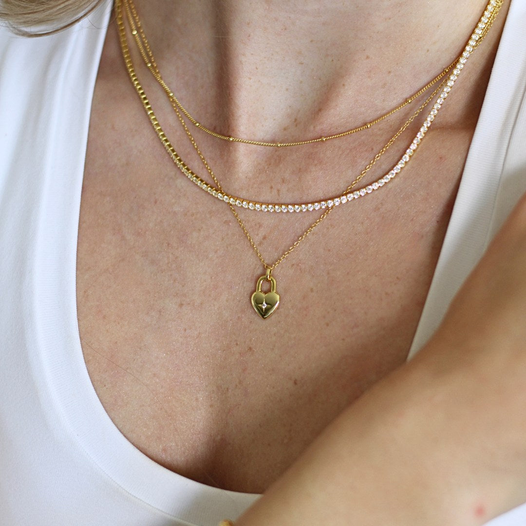 Gold Dainty Beaded Necklace