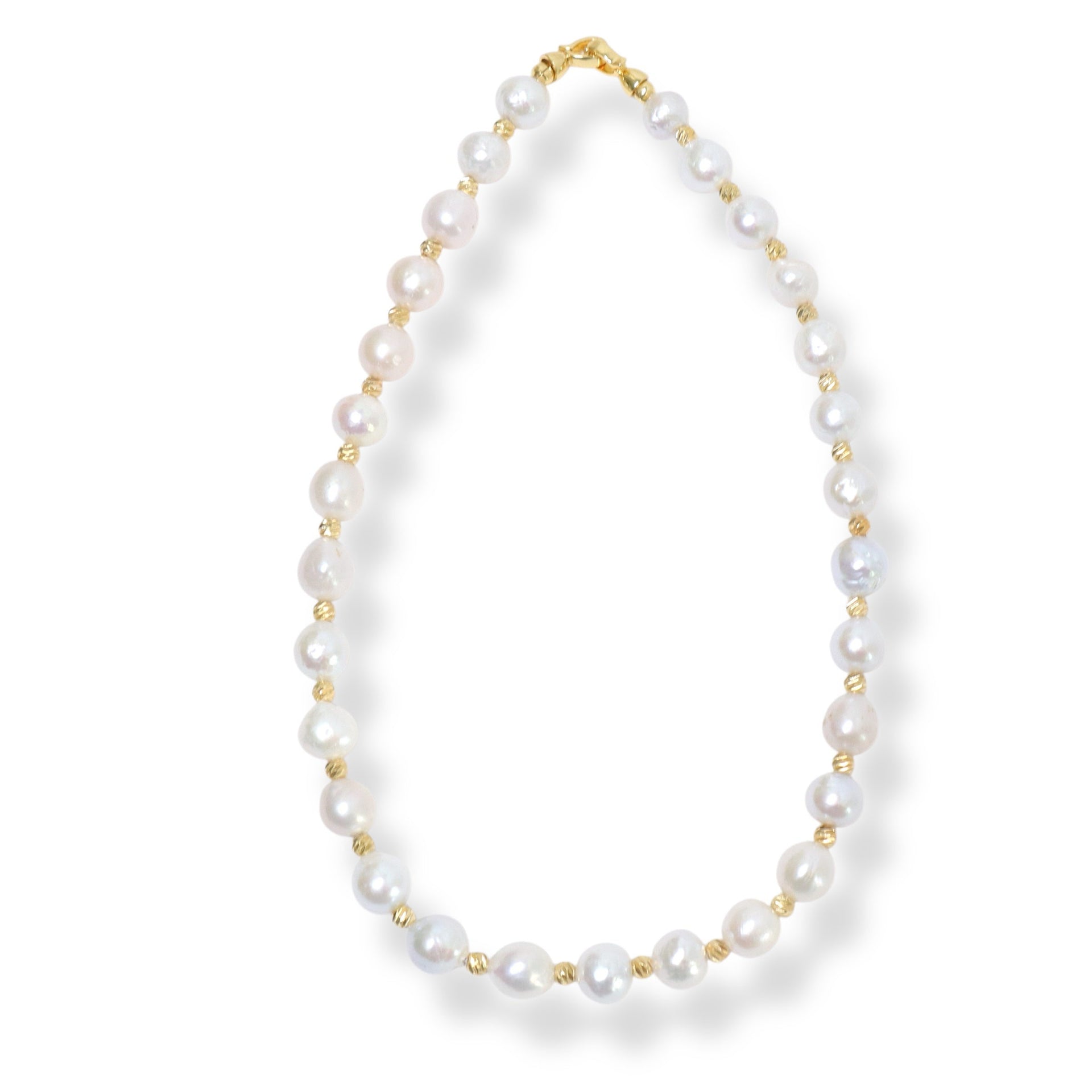 Golden Classic Tenmm Pearl Necklace